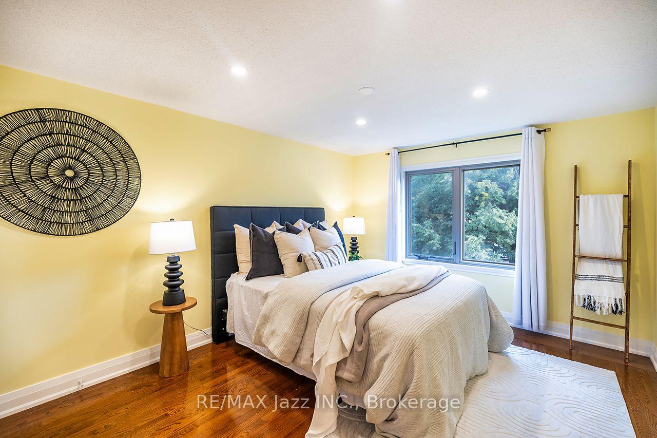 Photo 39 of 106 Tilman Circle, Markham, Markham Village — HOMEH