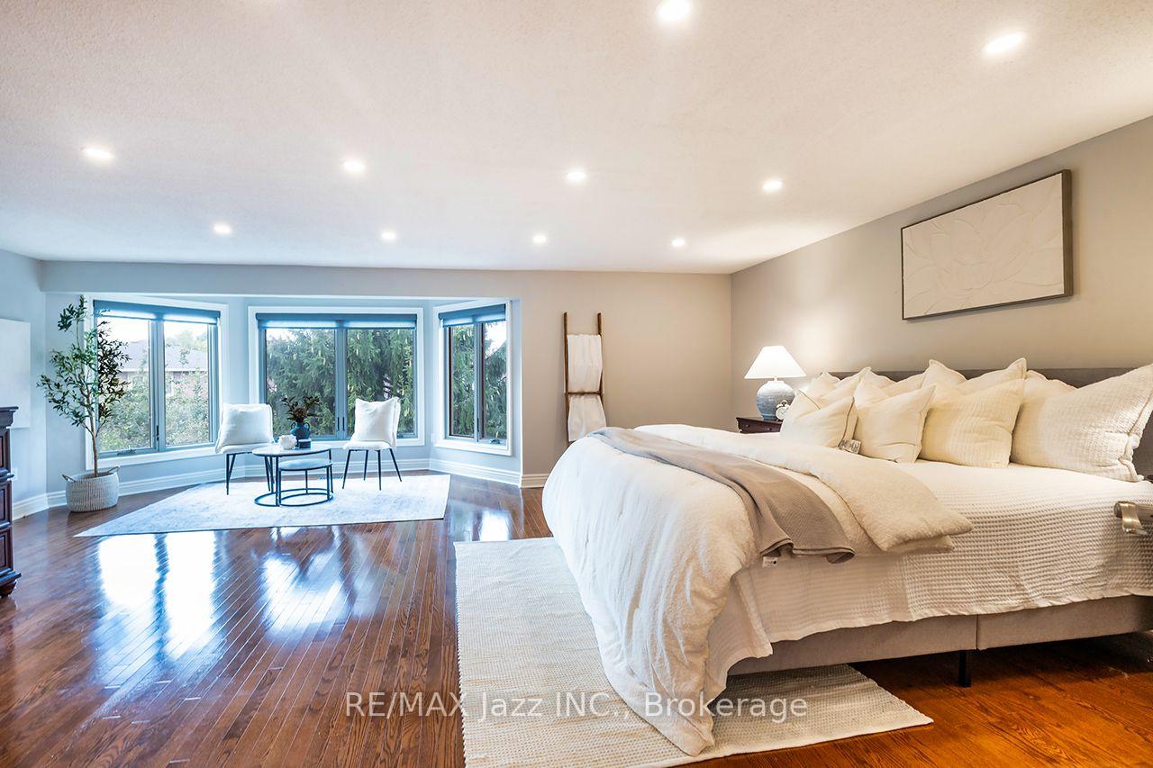 Photo 44 of 106 Tilman Circle, Markham, Markham Village — HOMEH