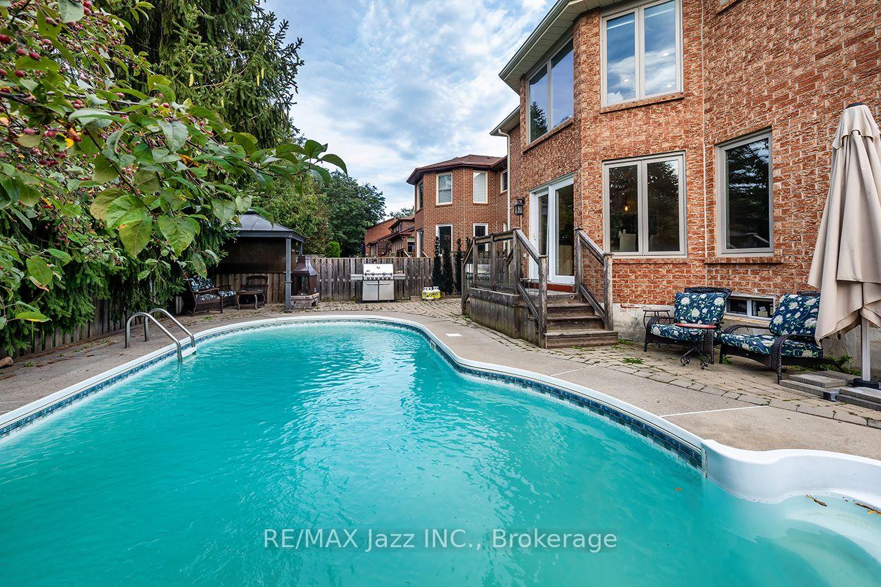 Photo 46 of 106 Tilman Circle, Markham, Markham Village — HOMEH