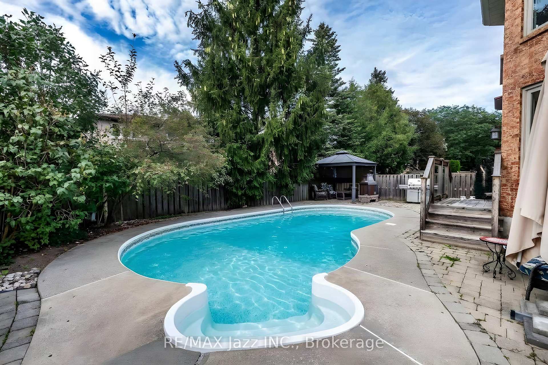 Photo 49 of 106 Tilman Circle, Markham, Markham Village — HOMEH