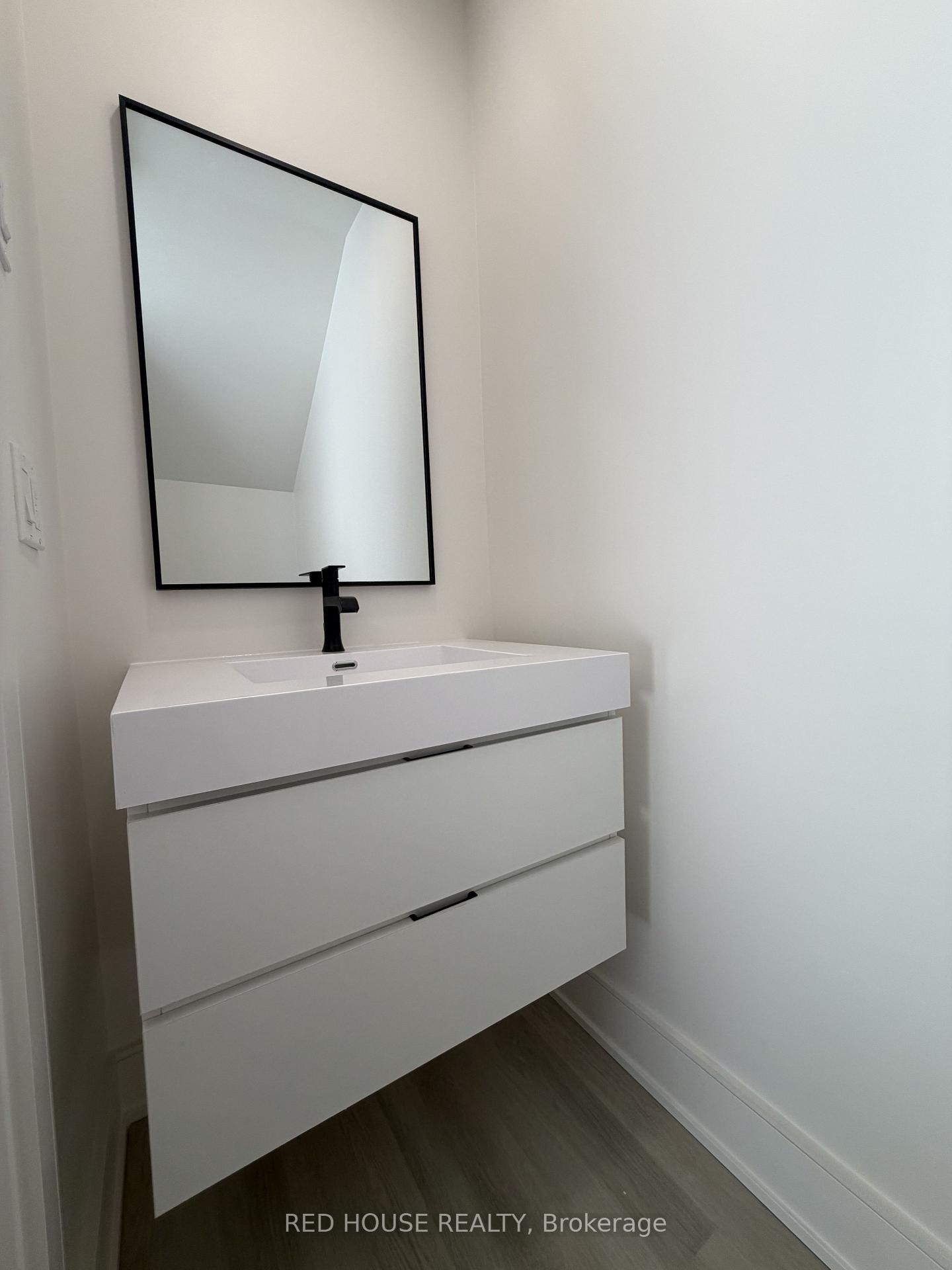 Photo 8 of 214 Ellis Avenue, St. Catharines, Oakdale — HOMEH