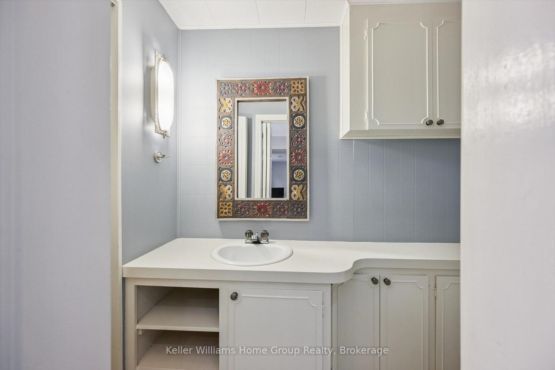 Photo 24 of 35 Crosby Drive, Kitchener, Stanley Park — HOMEH