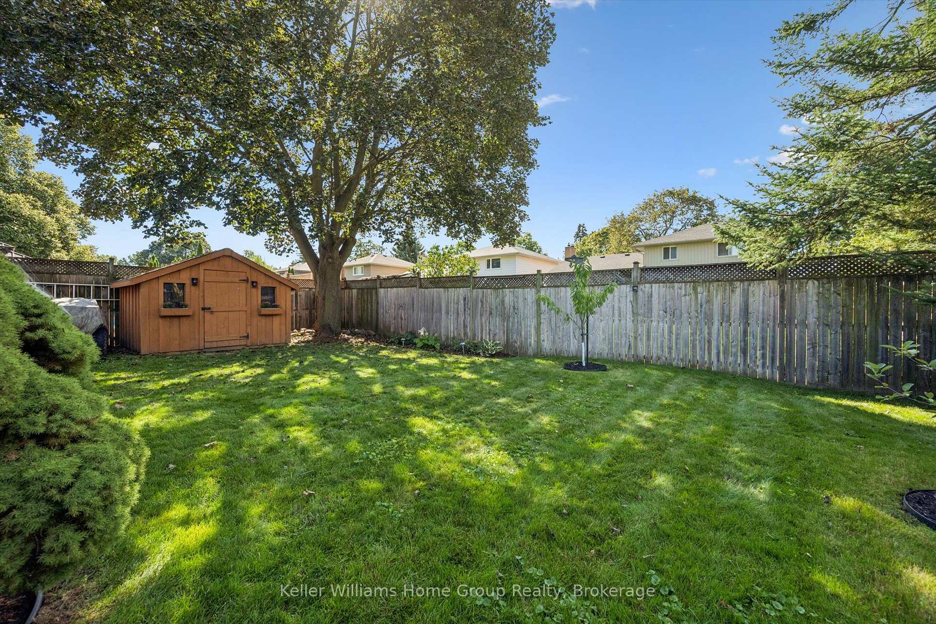 Photo 28 of 35 Crosby Drive, Kitchener, Stanley Park — HOMEH