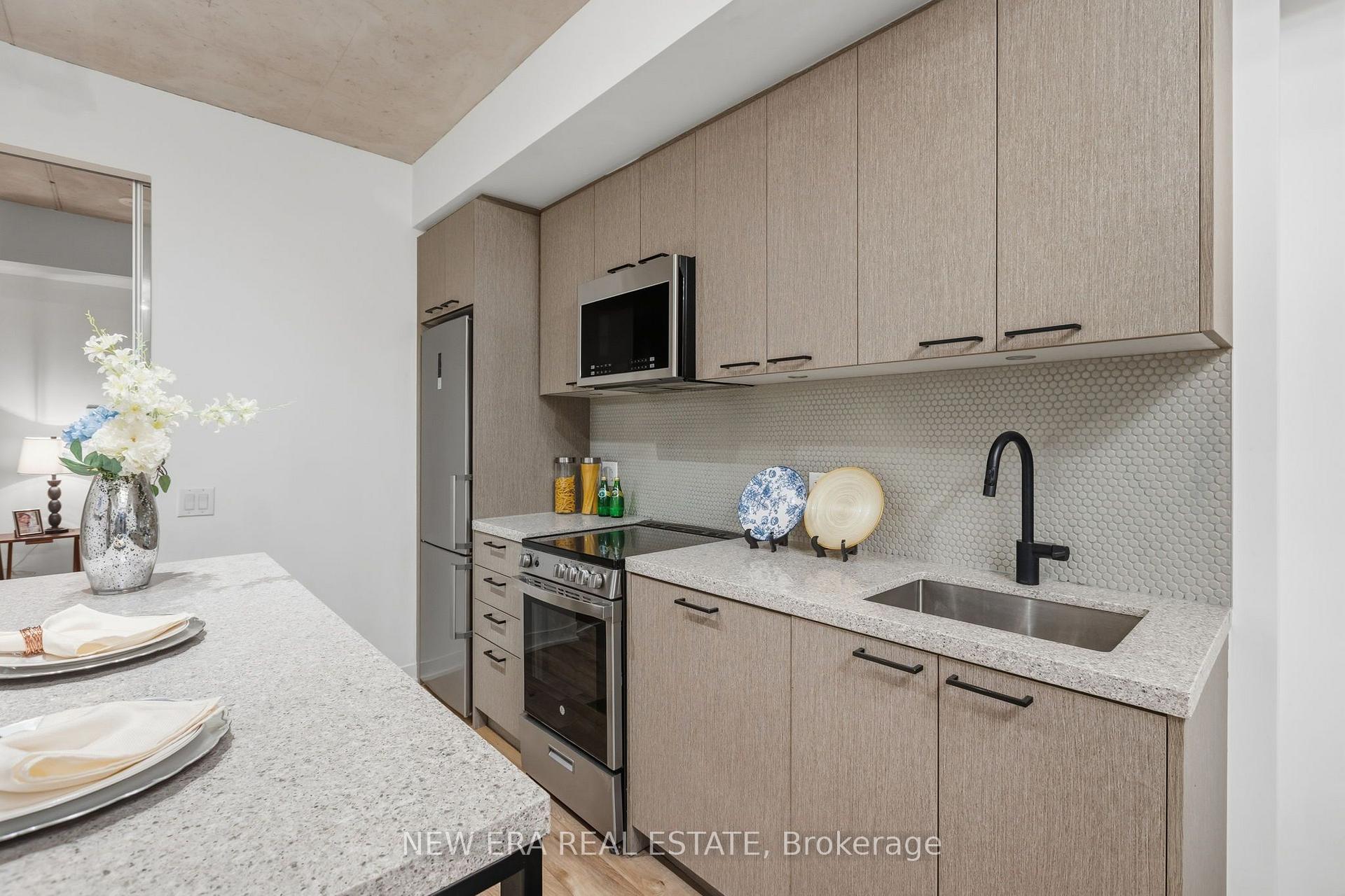 Photo of Unit 301, 1808 St. Clair Avenue W