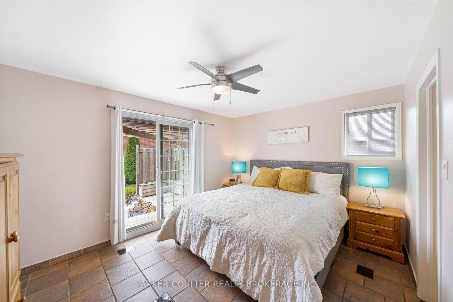 Photo 20 of 32 Carter Crescent, Orillia — HOMEH