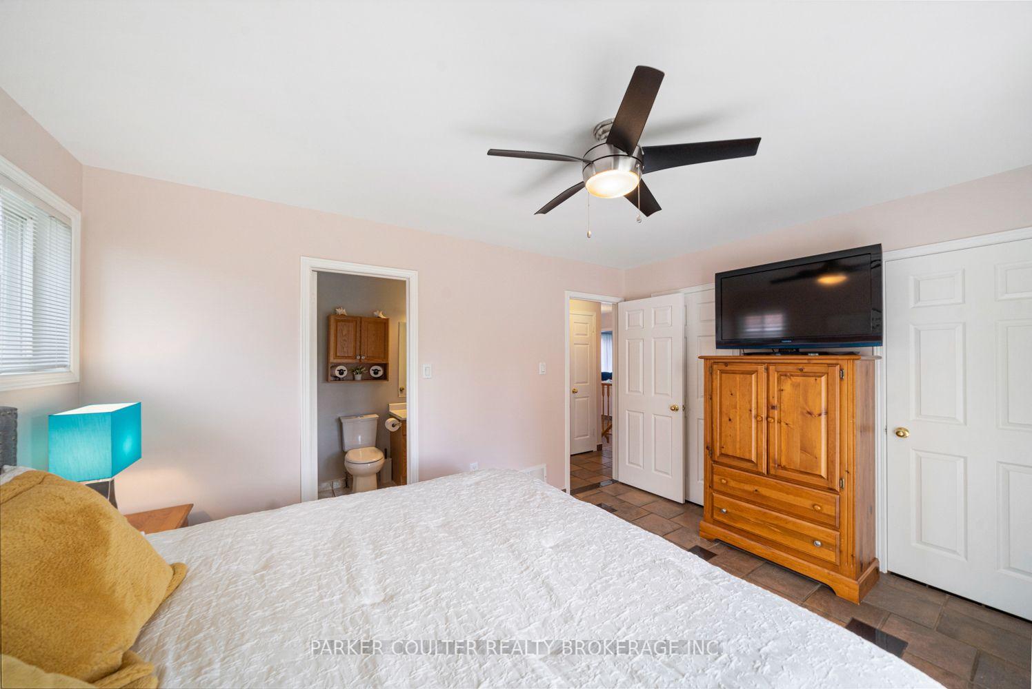 Photo 22 of 32 Carter Crescent, Orillia — HOMEH