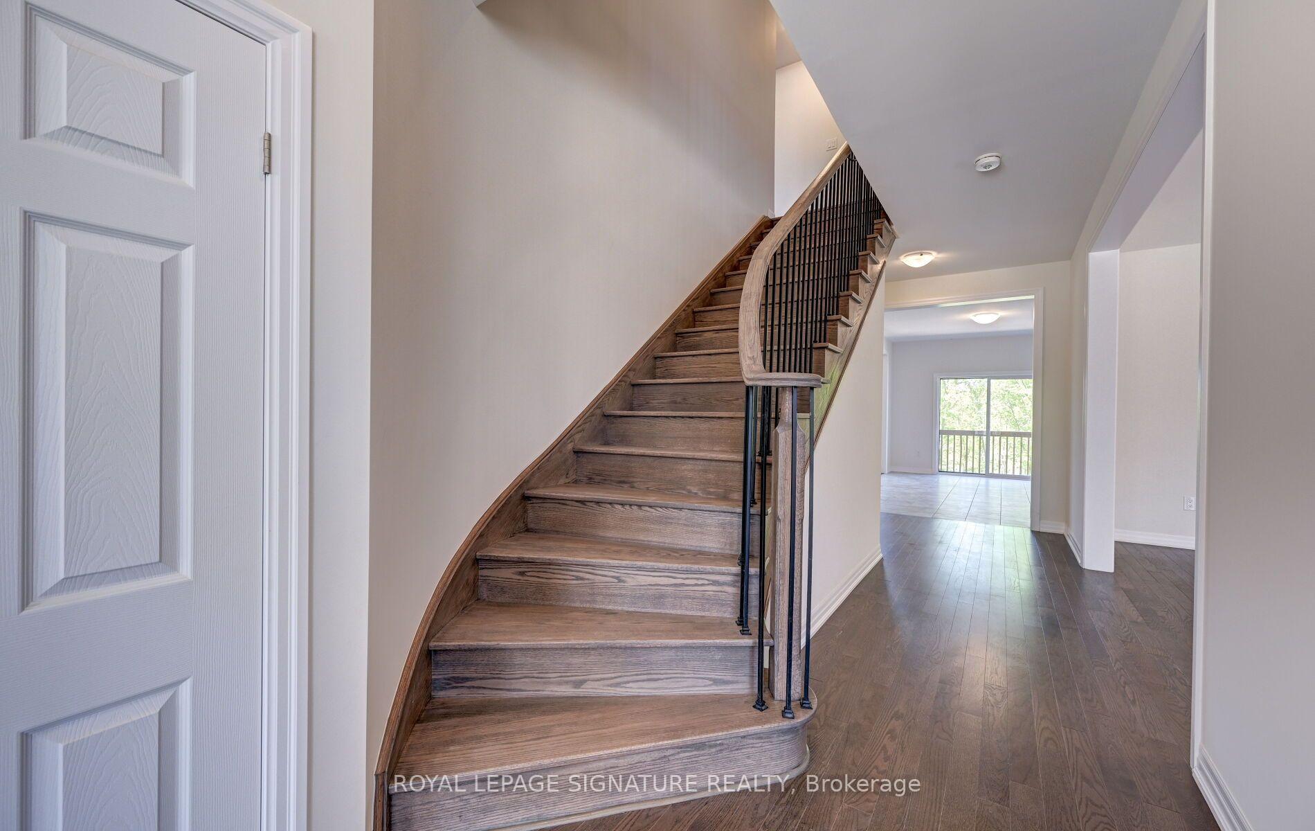 Photo 20 of 205 Warden Street, Clearview, Stayner — HOMEH