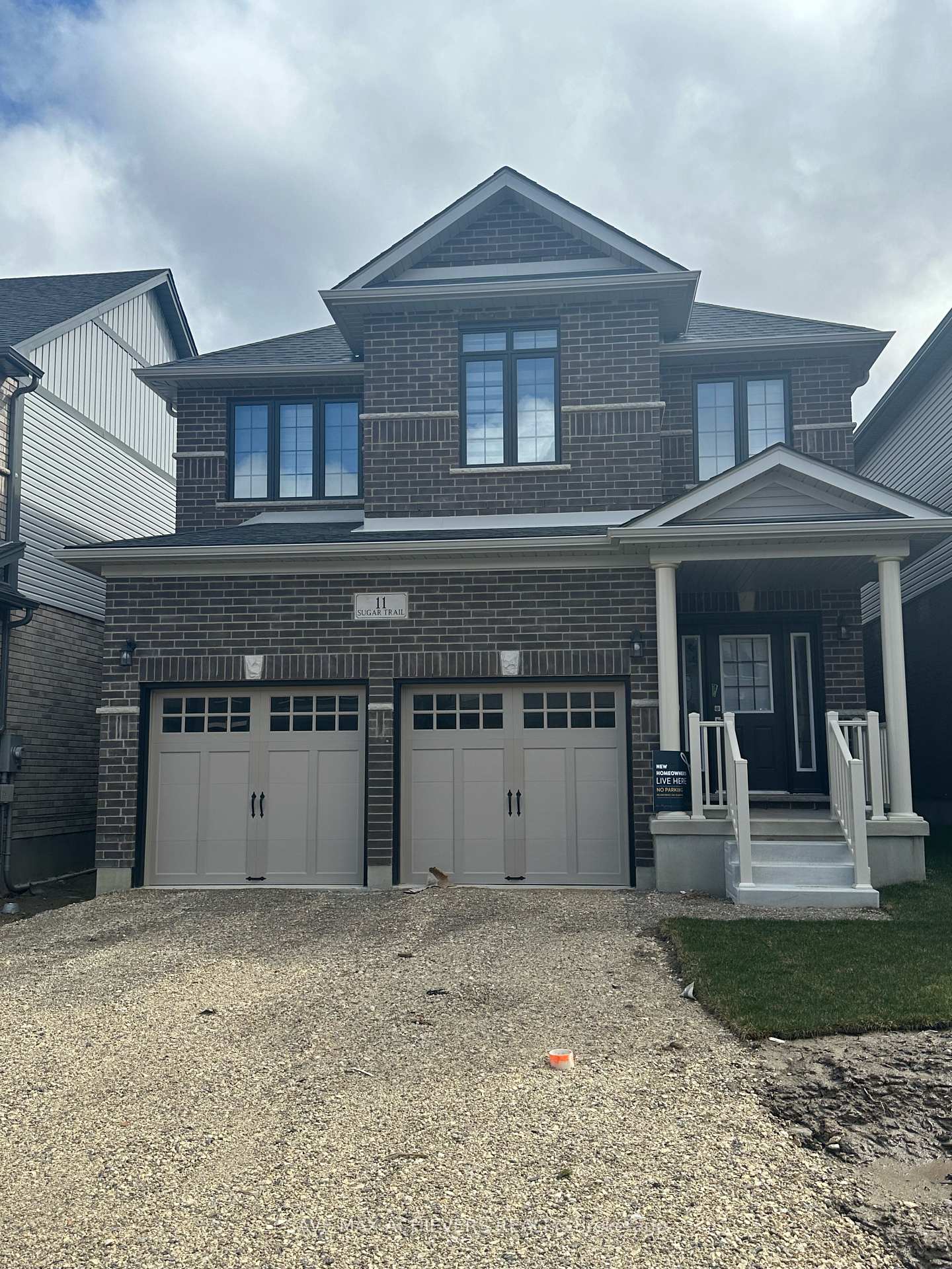 Photo 1 of 11 Sugar Trail E, Kitchener, Forest Heights — HOMEH