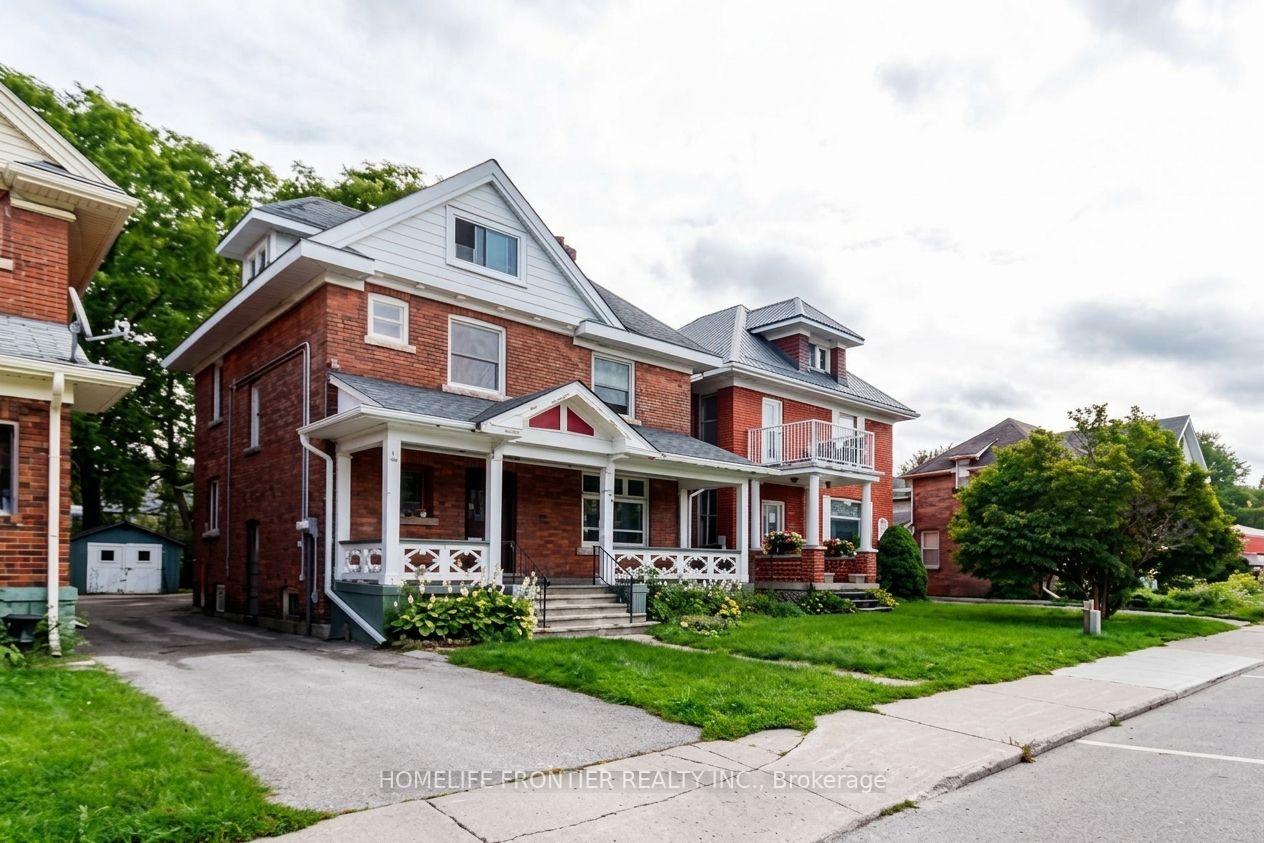 Photo 3 of 643 2ND Avenue E, Owen Sound — HOMEH