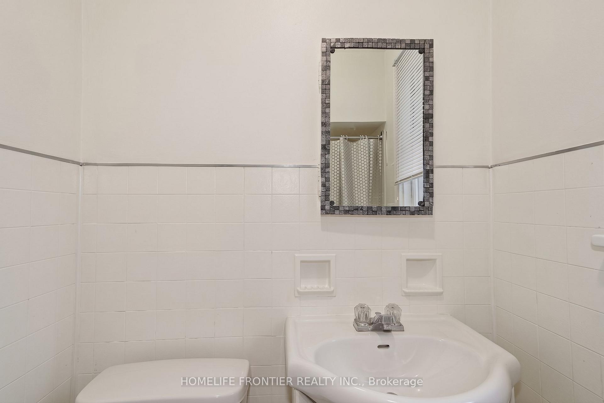 Photo 13 of 643 2ND Avenue E, Owen Sound — HOMEH