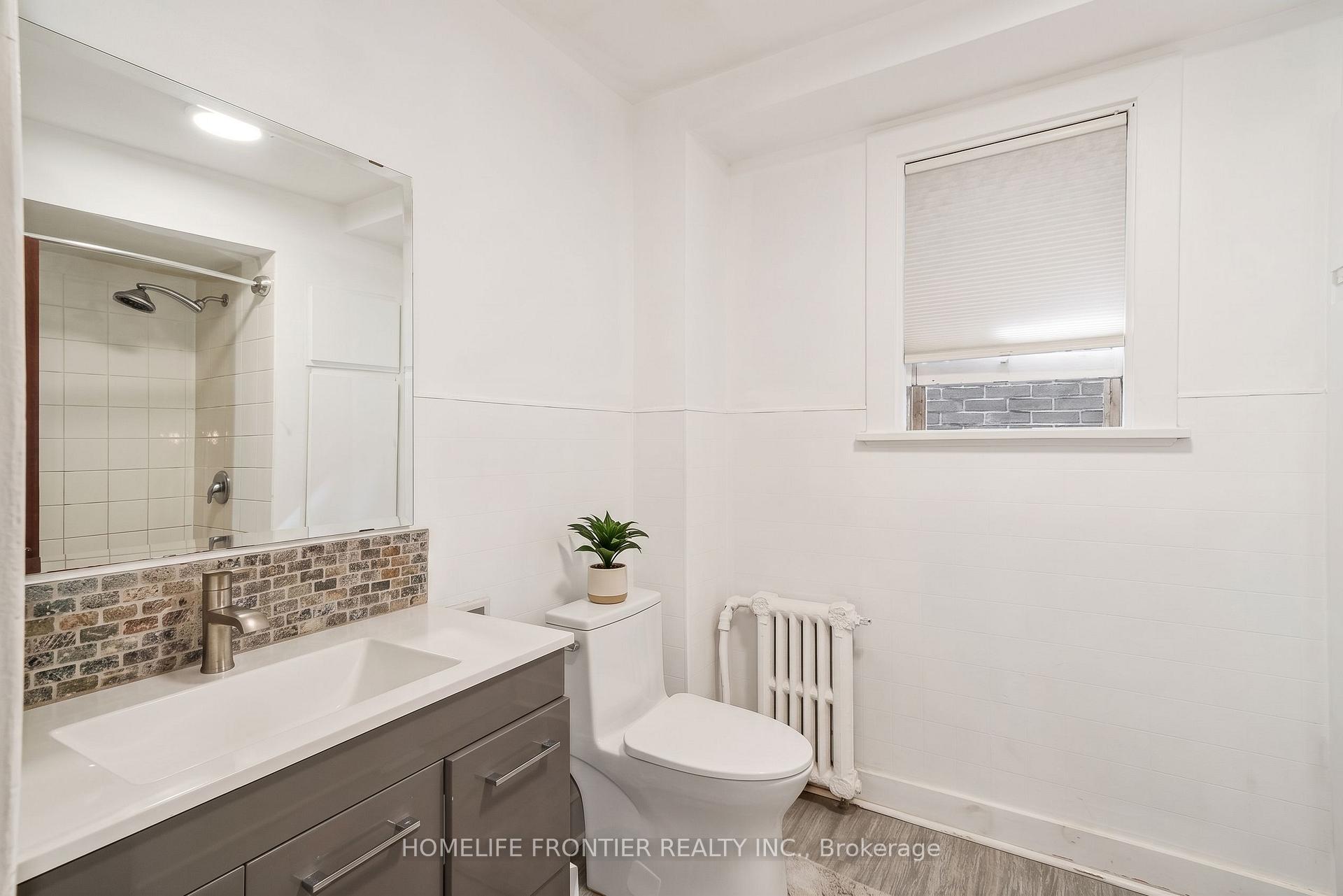 Photo 27 of 643 2ND Avenue E, Owen Sound — HOMEH