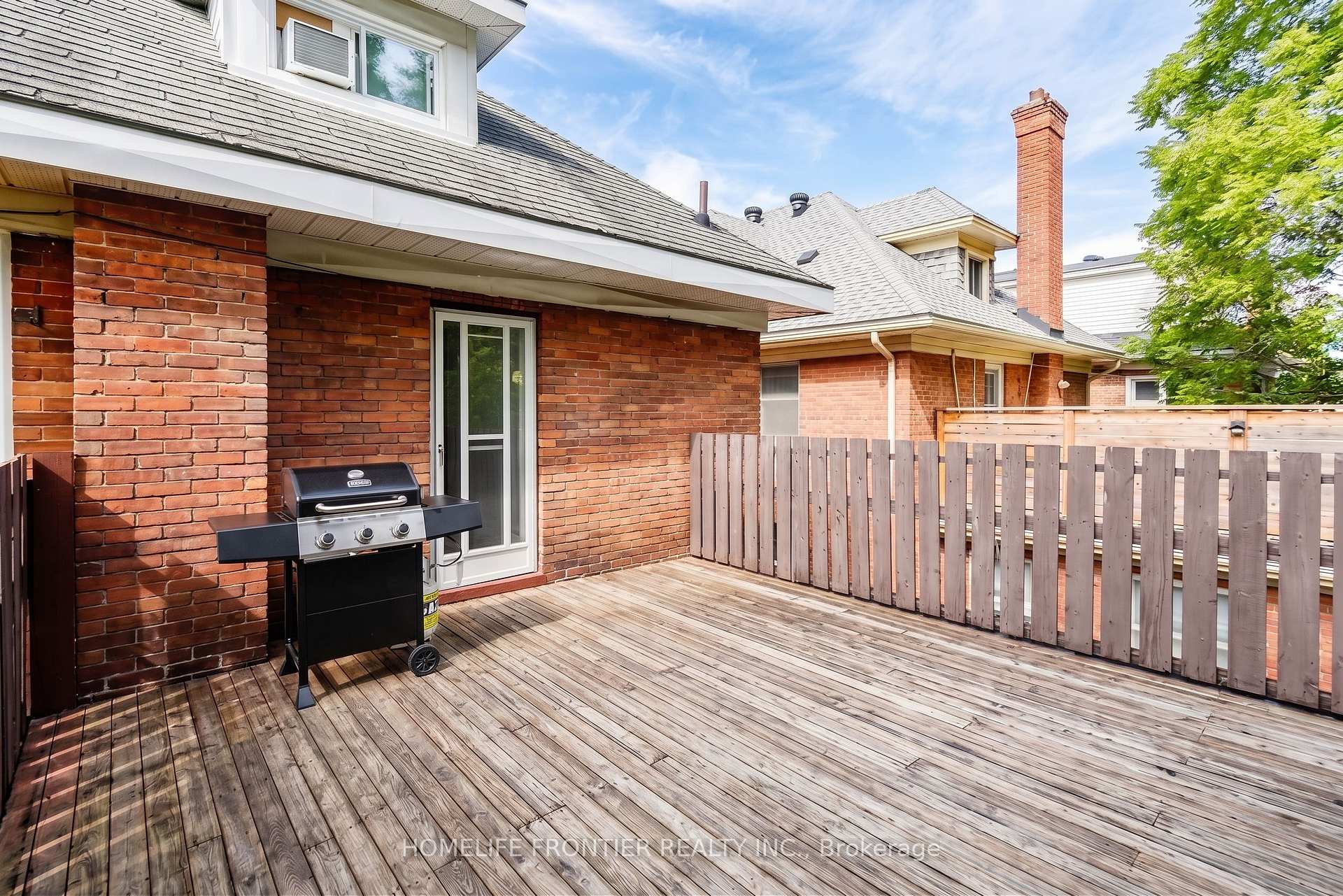 Photo 31 of 643 2ND Avenue E, Owen Sound — HOMEH