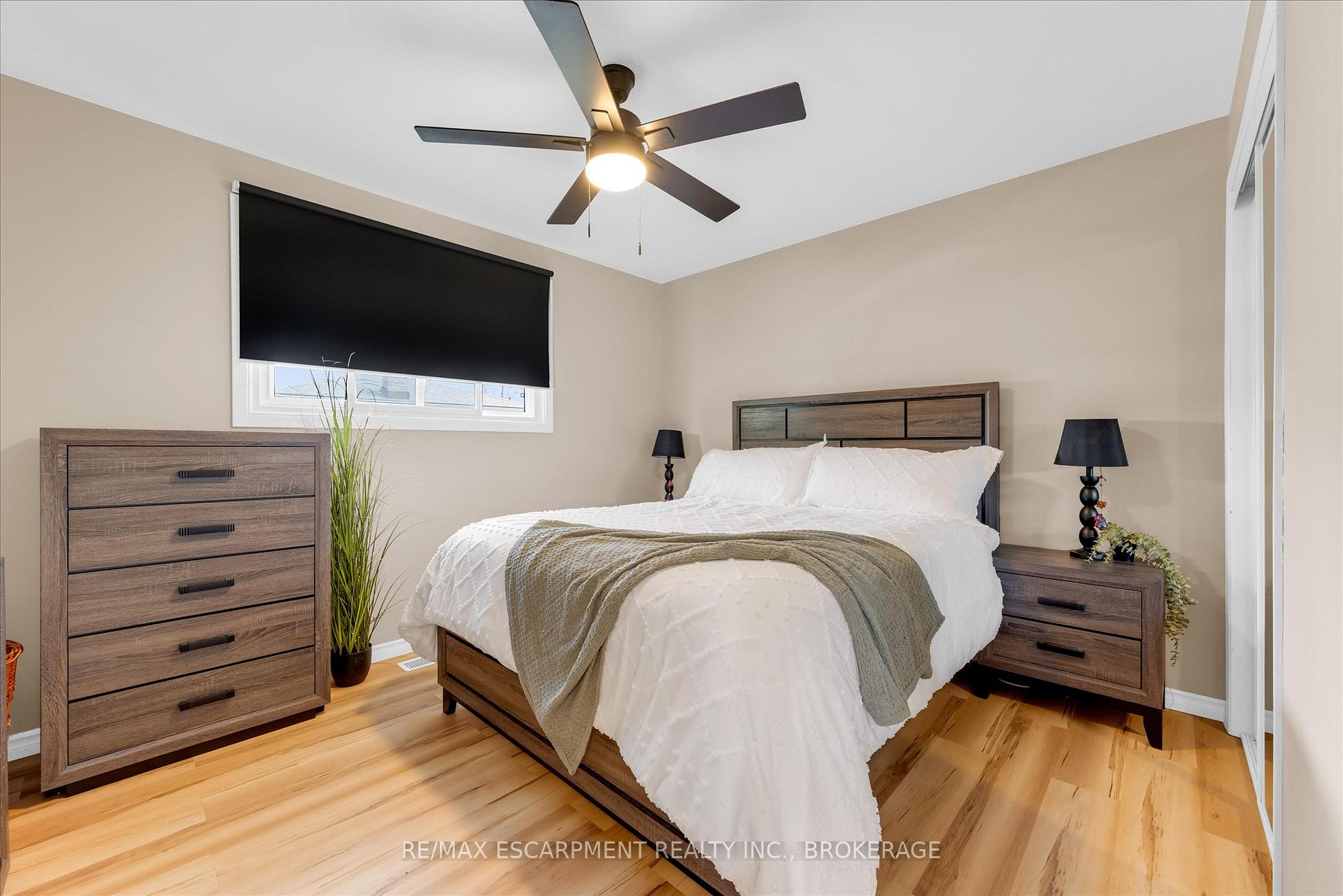 Photo 14 of 7506 Jubilee Drive, Niagara Falls, Marineland — HOMEH