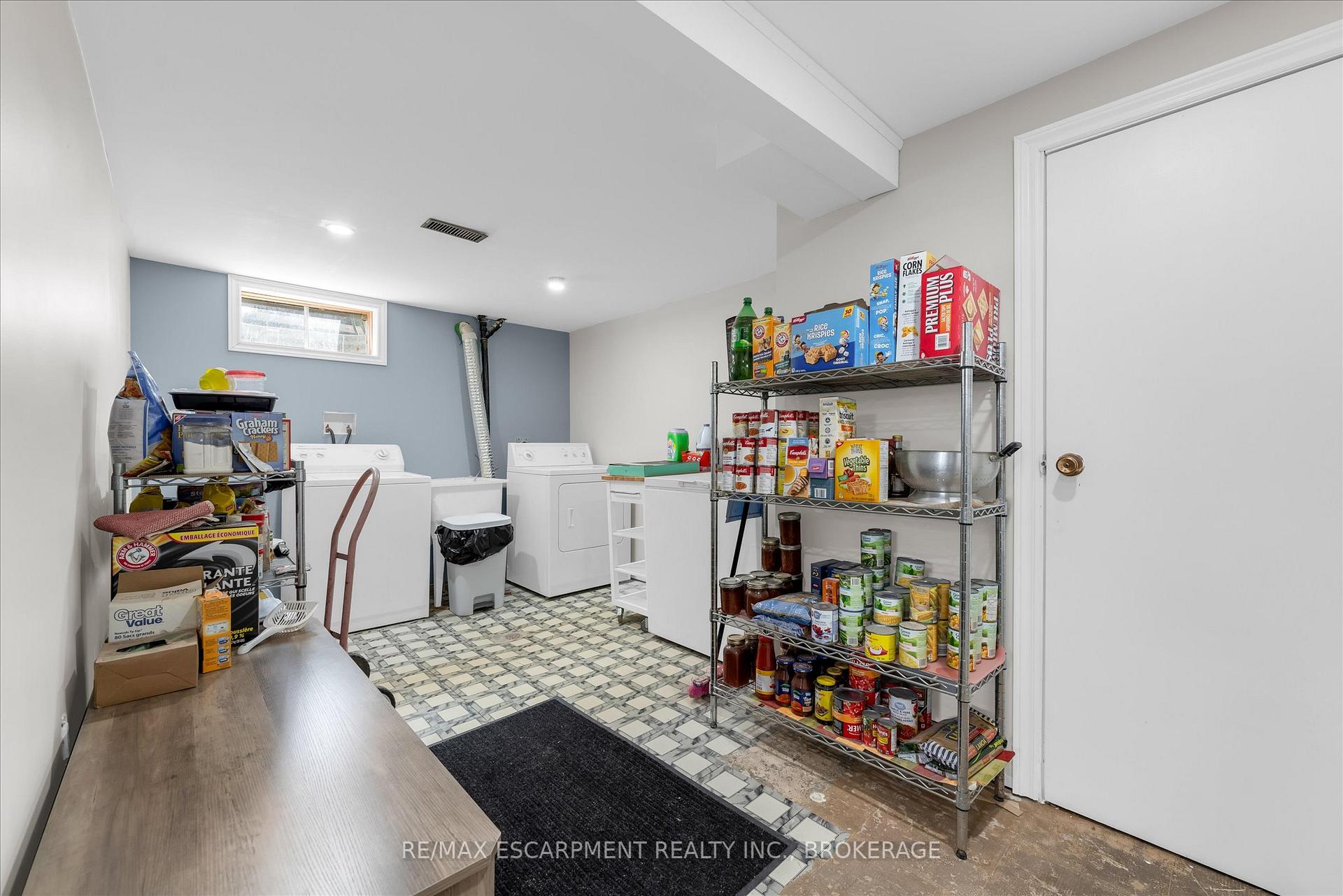 Photo 24 of 7506 Jubilee Drive, Niagara Falls, Marineland — HOMEH