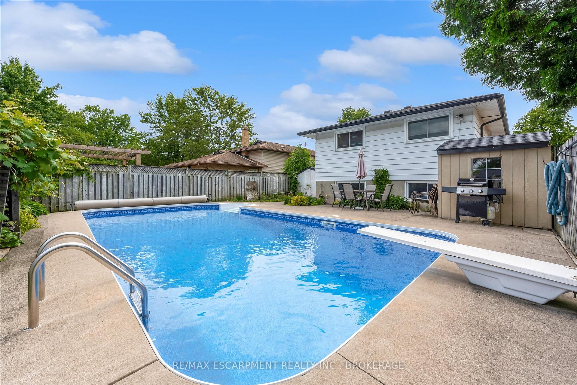 Photo 27 of 7506 Jubilee Drive, Niagara Falls, Marineland — HOMEH