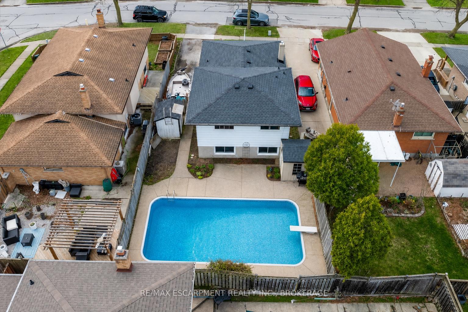 Photo 30 of 7506 Jubilee Drive, Niagara Falls, Marineland — HOMEH