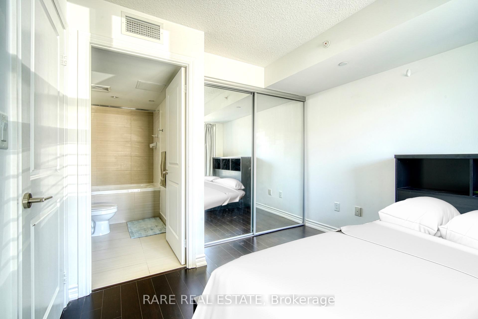 Photo 13 of Unit 1024, 386 Yonge Street, Toronto, Bay Street Corridor — HOMEH
