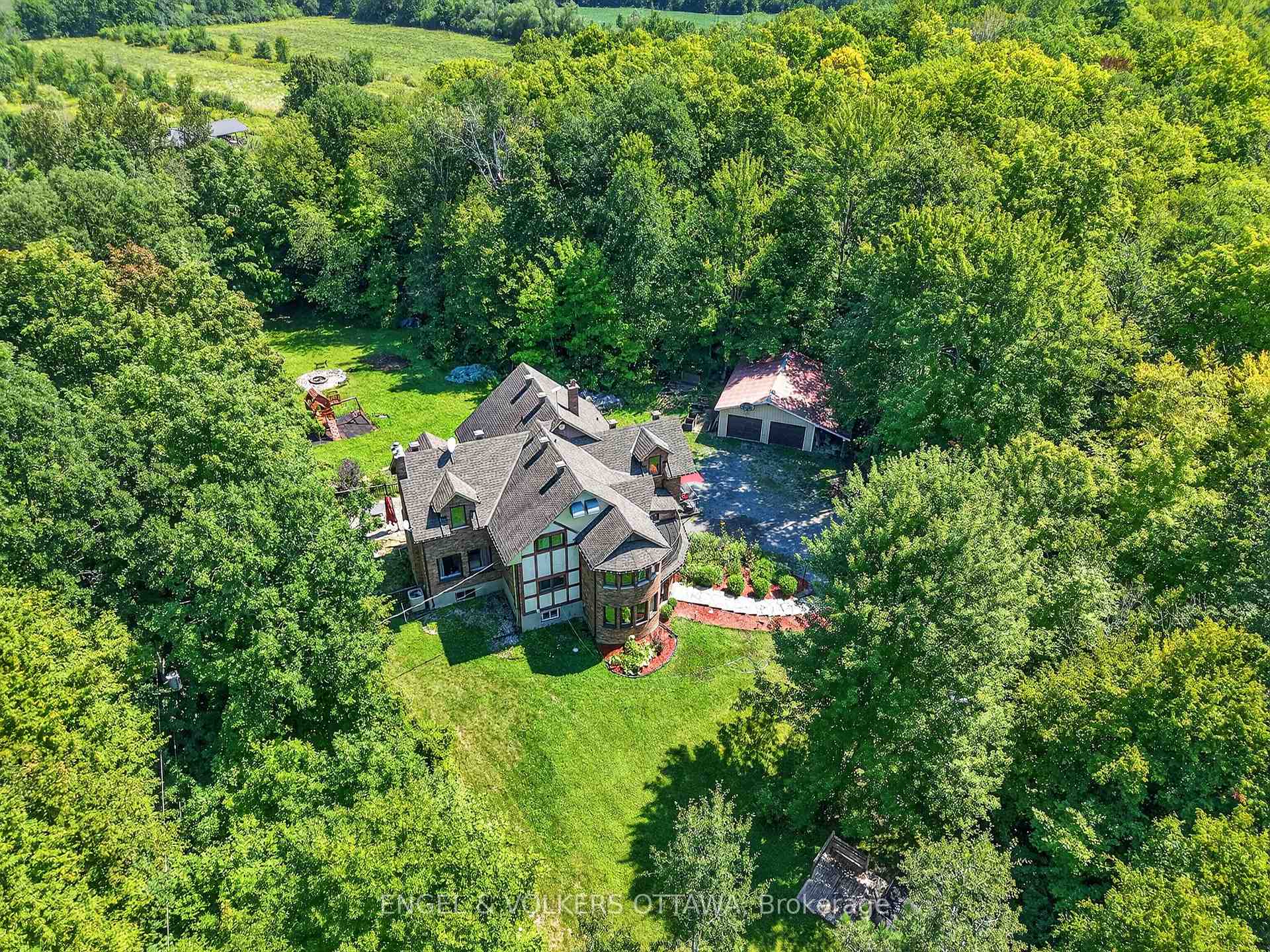 Photo 3 of 3486 Torbolton Ridge Road, Ottawa, Dunrobin — HOMEH