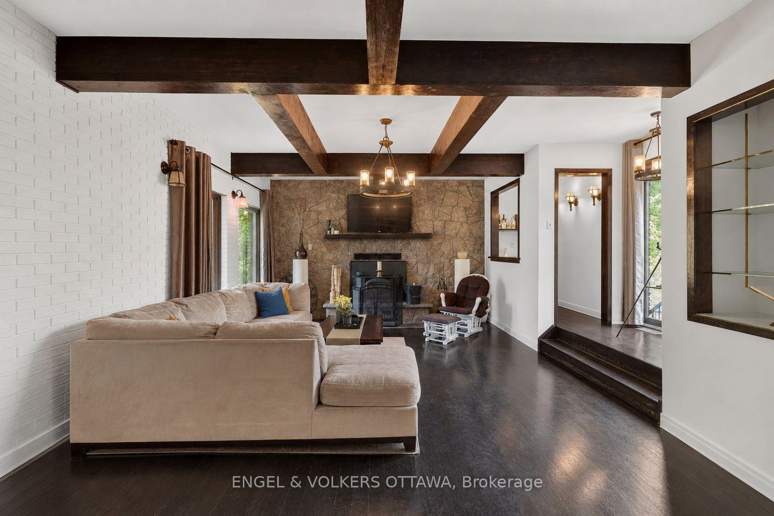 Photo 5 of 3486 Torbolton Ridge Road, Ottawa, Dunrobin — HOMEH