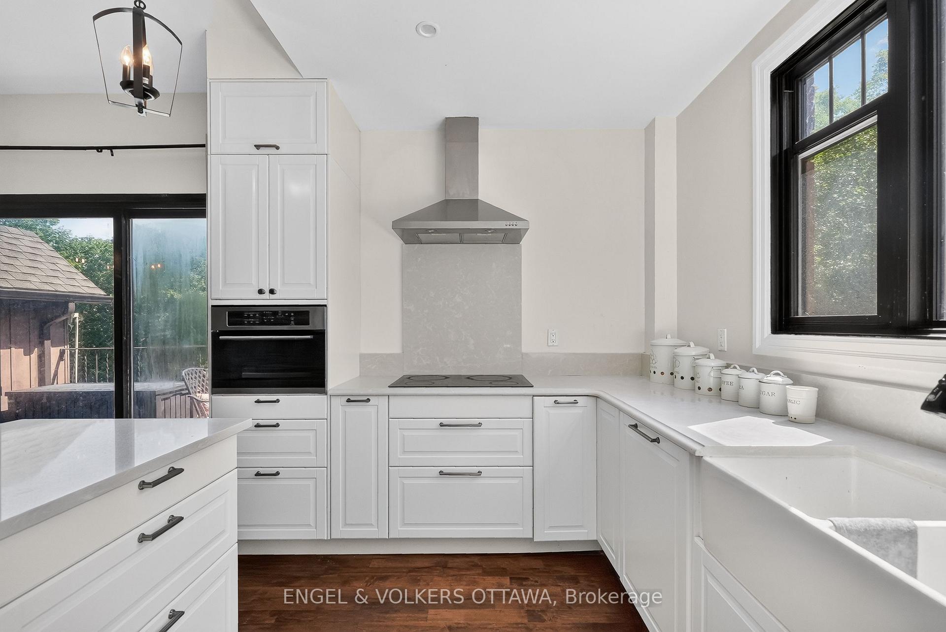Photo 8 of 3486 Torbolton Ridge Road, Ottawa, Dunrobin — HOMEH