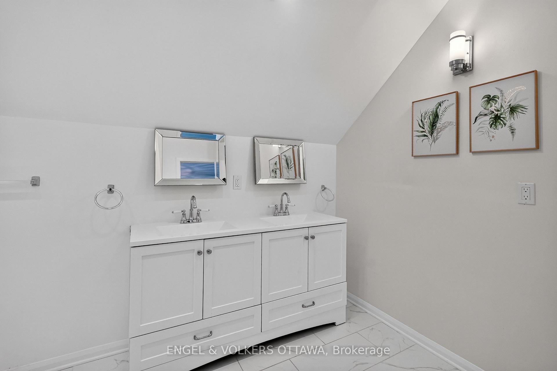 Photo 22 of 3486 Torbolton Ridge Road, Ottawa, Dunrobin — HOMEH