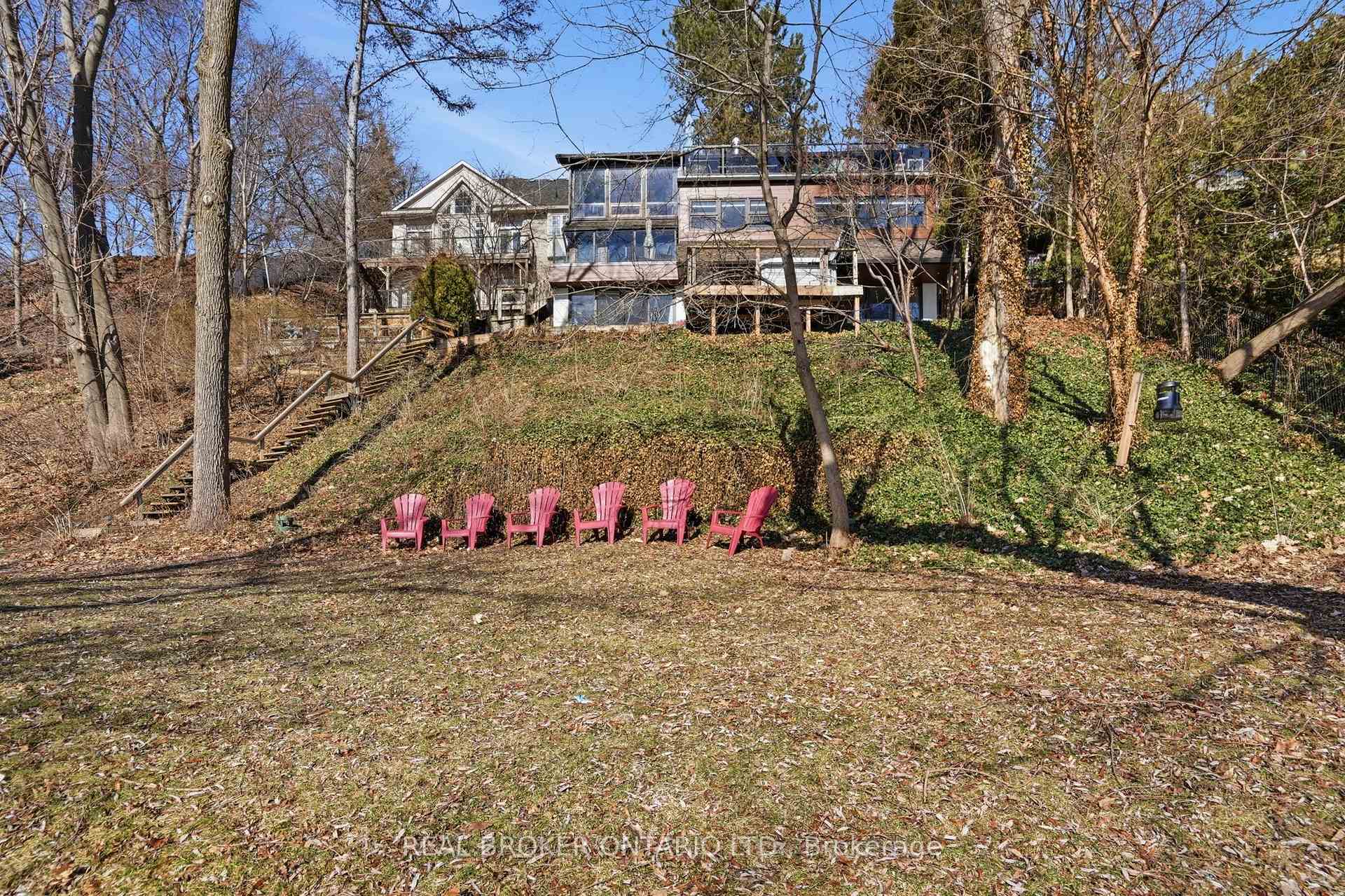 Photo 44 of 868 Danforth Place, Burlington, Bayview — HOMEH
