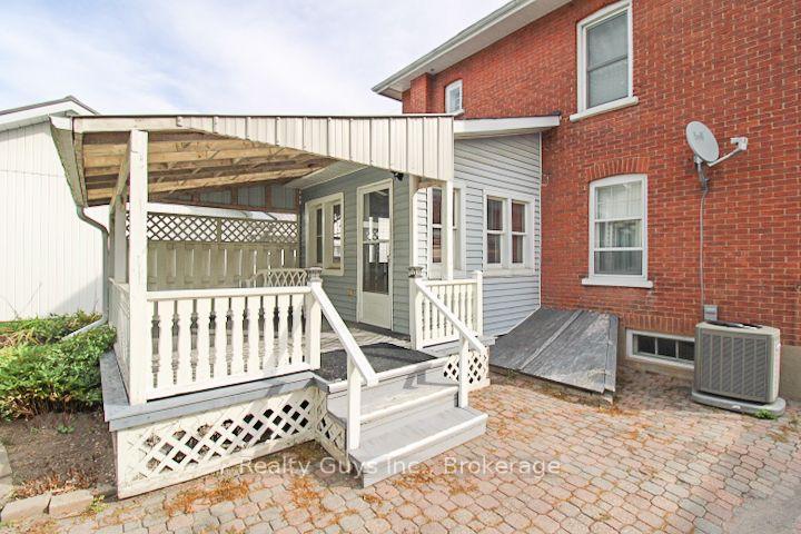 Photo 4 of 523 Armour Road, Peterborough, Ashburnham Ward 4 — HOMEH