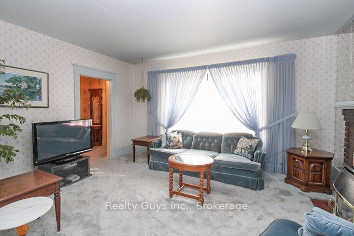 Photo 14 of 523 Armour Road, Peterborough, Ashburnham Ward 4 — HOMEH