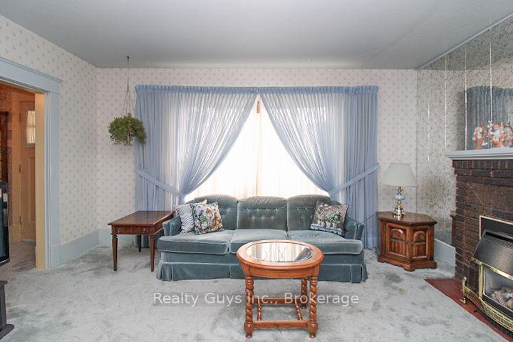 Photo 15 of 523 Armour Road, Peterborough, Ashburnham Ward 4 — HOMEH