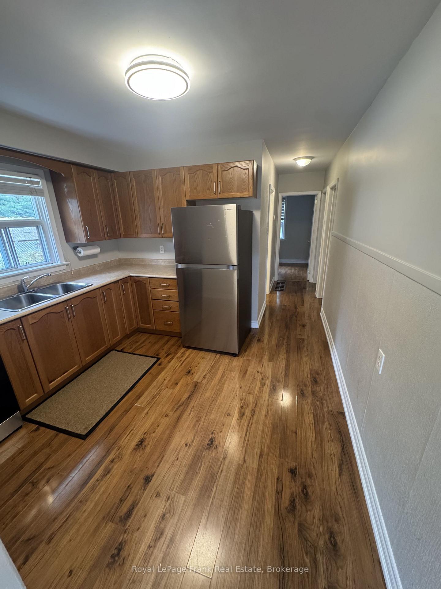 Photo 5 of 20 Gladys Road, Scarborough, Highland Creek — HOMEH