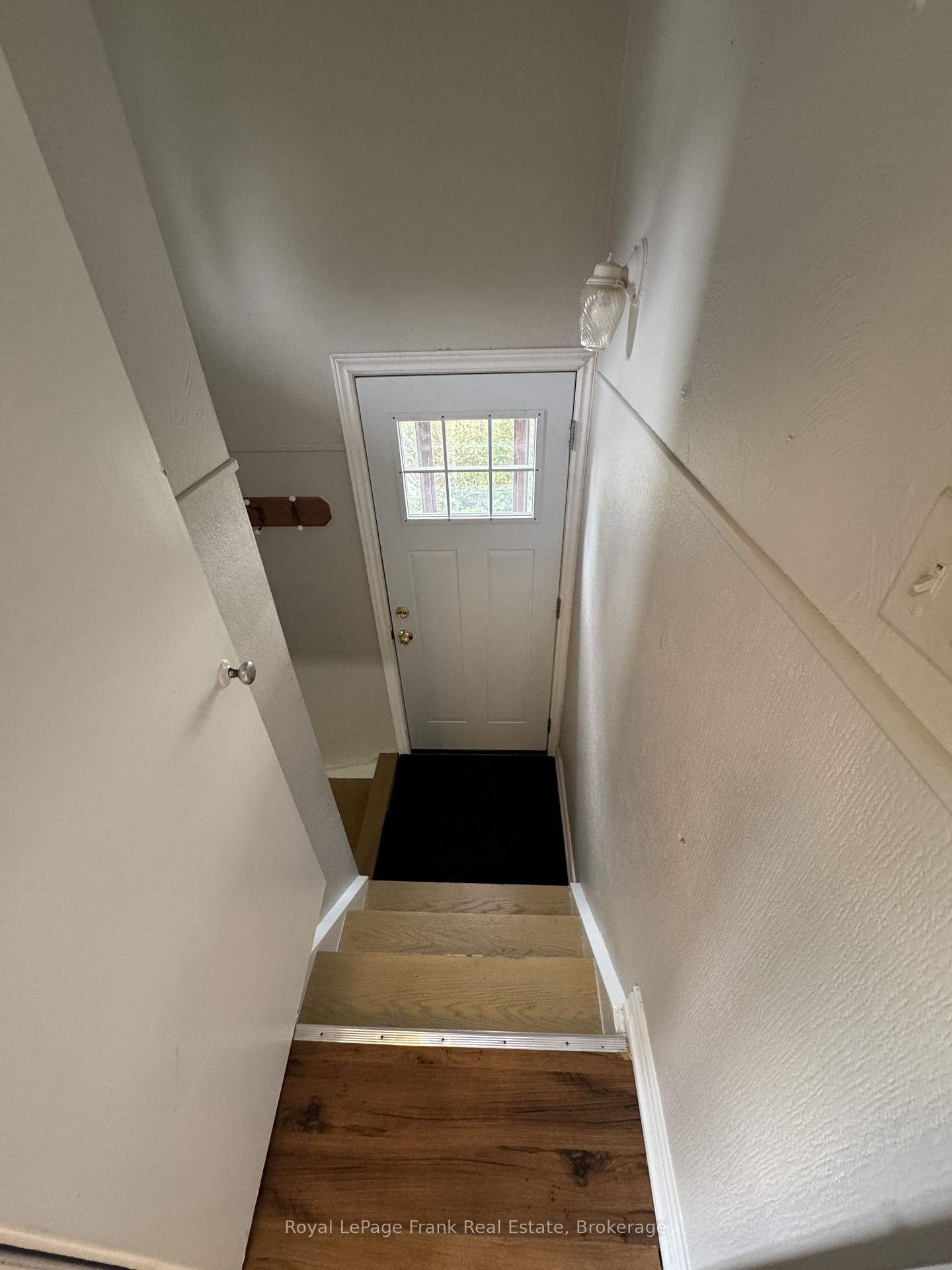 Photo 11 of 20 Gladys Road, Scarborough, Highland Creek — HOMEH