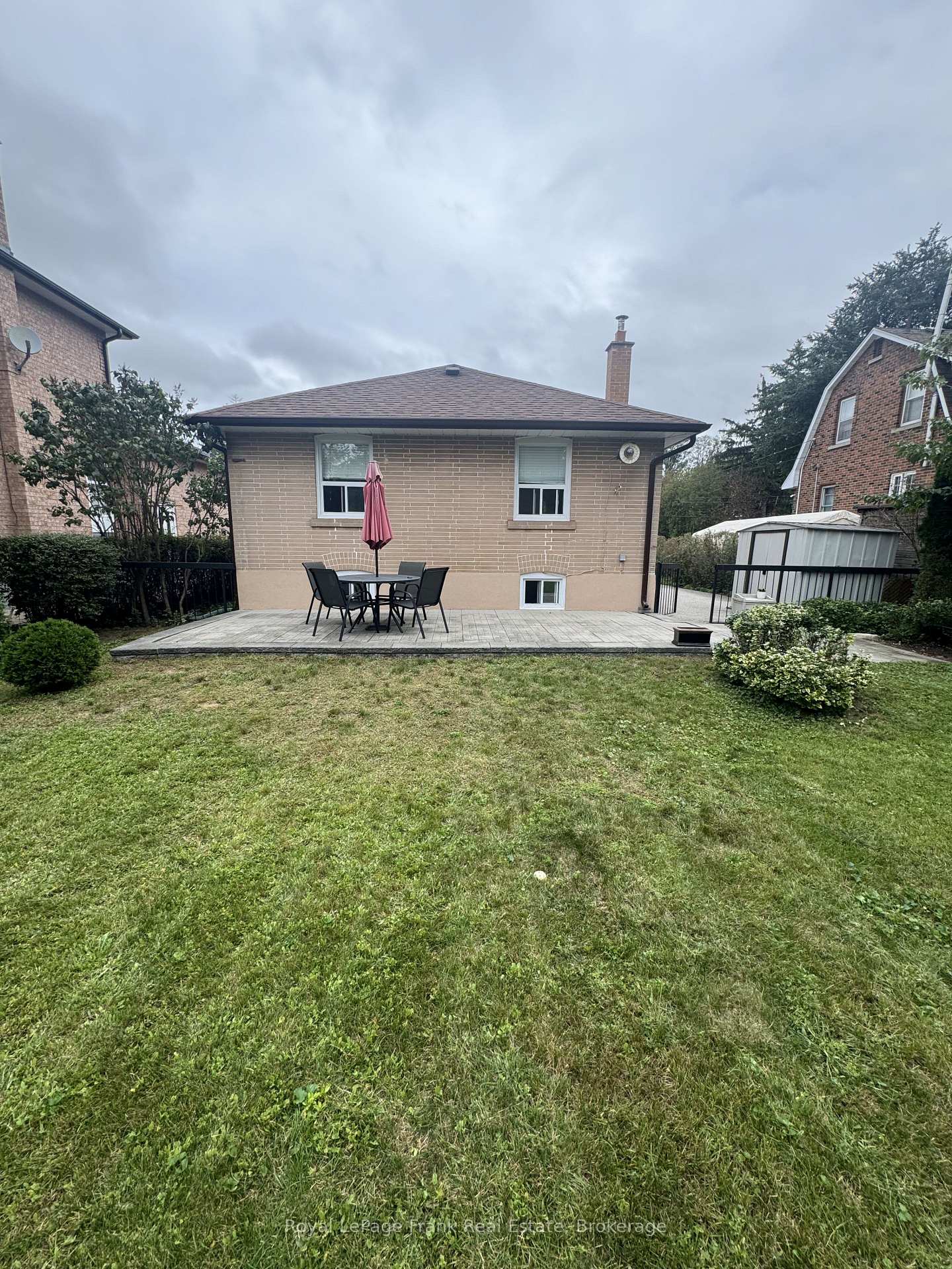 Photo 22 of 20 Gladys Road, Scarborough, Highland Creek — HOMEH