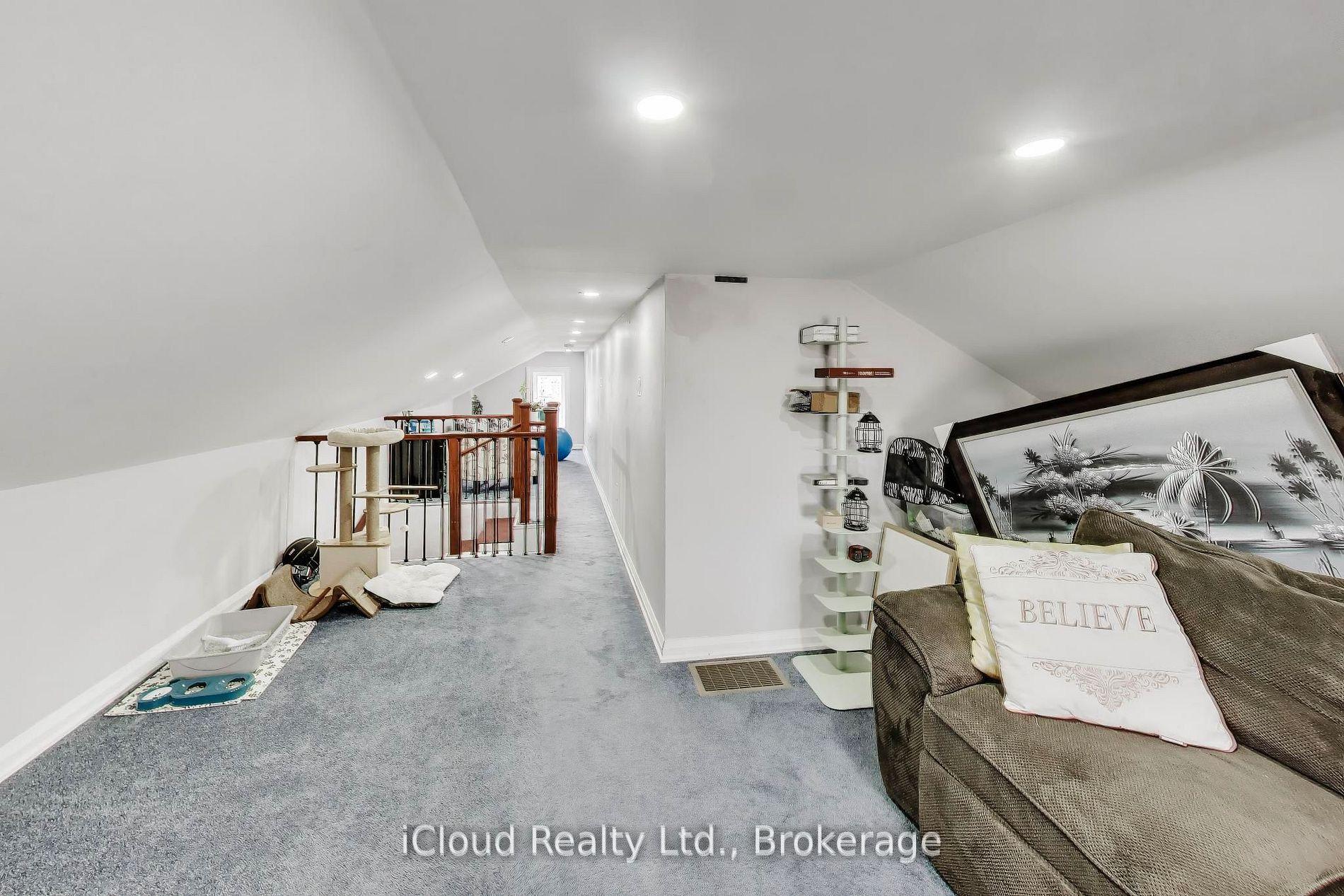 Photo 41 of 16175 Jane Street, King, Rural King — HOMEH