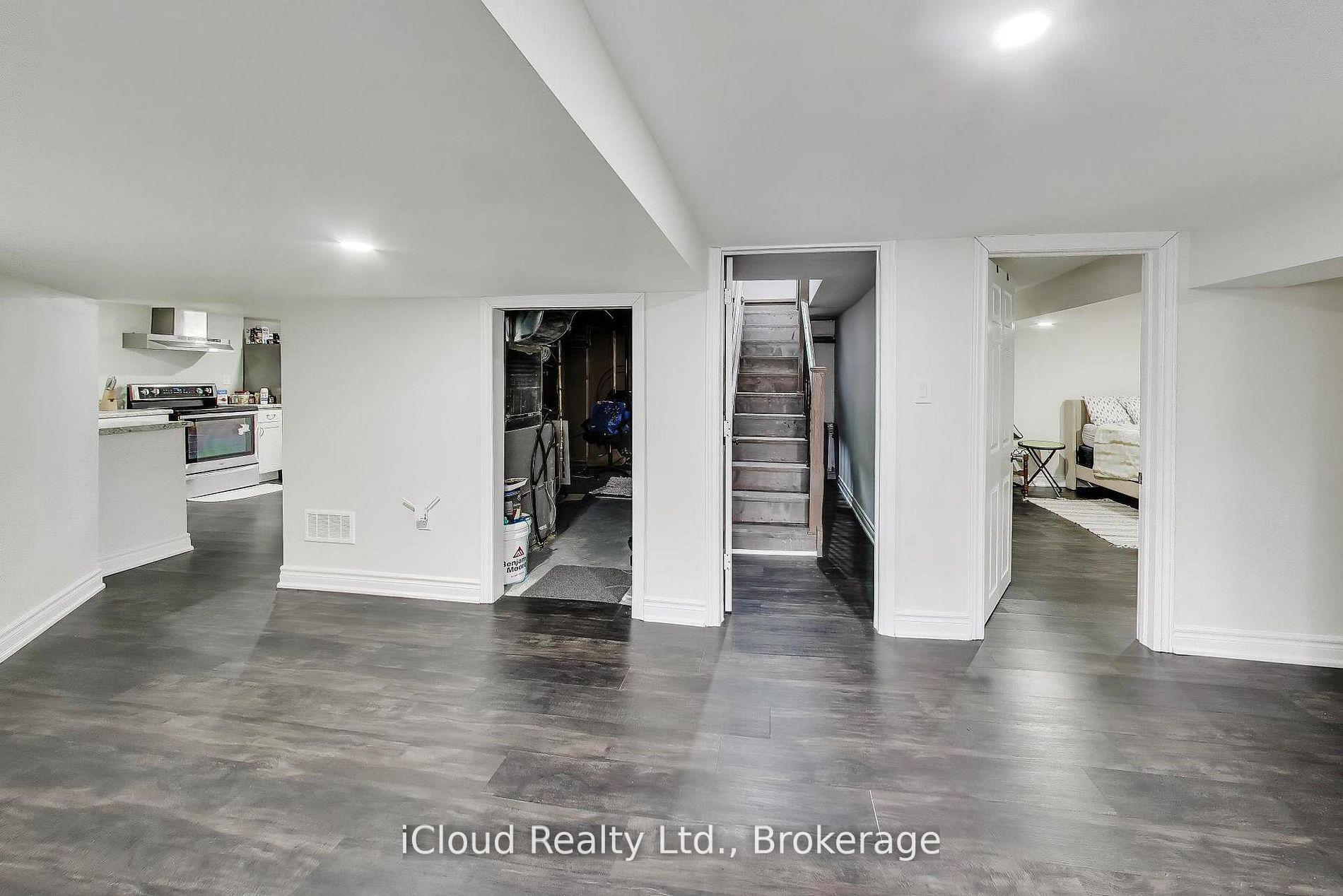 Photo 48 of 16175 Jane Street, King, Rural King — HOMEH