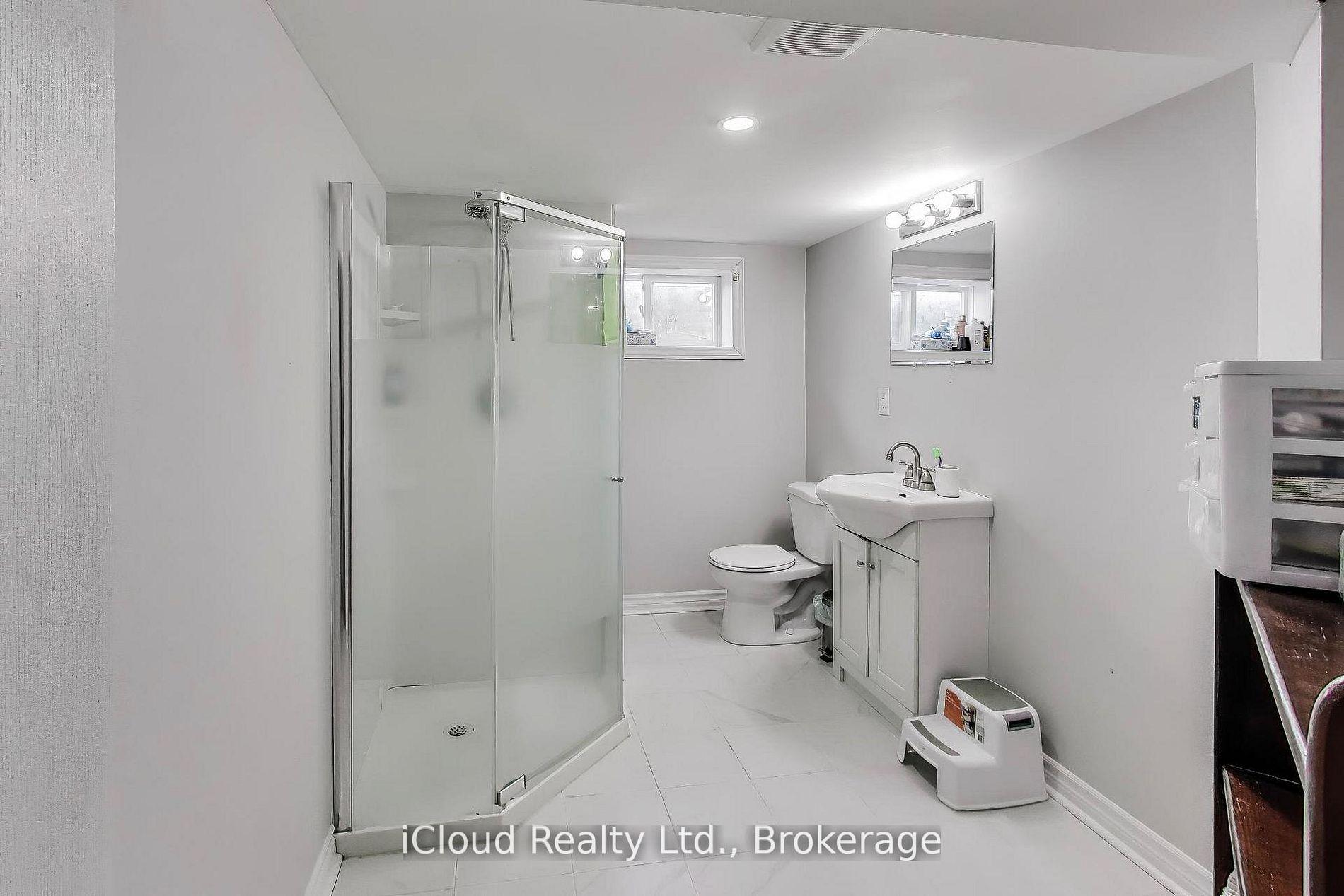 Photo 54 of 16175 Jane Street, King, Rural King — HOMEH