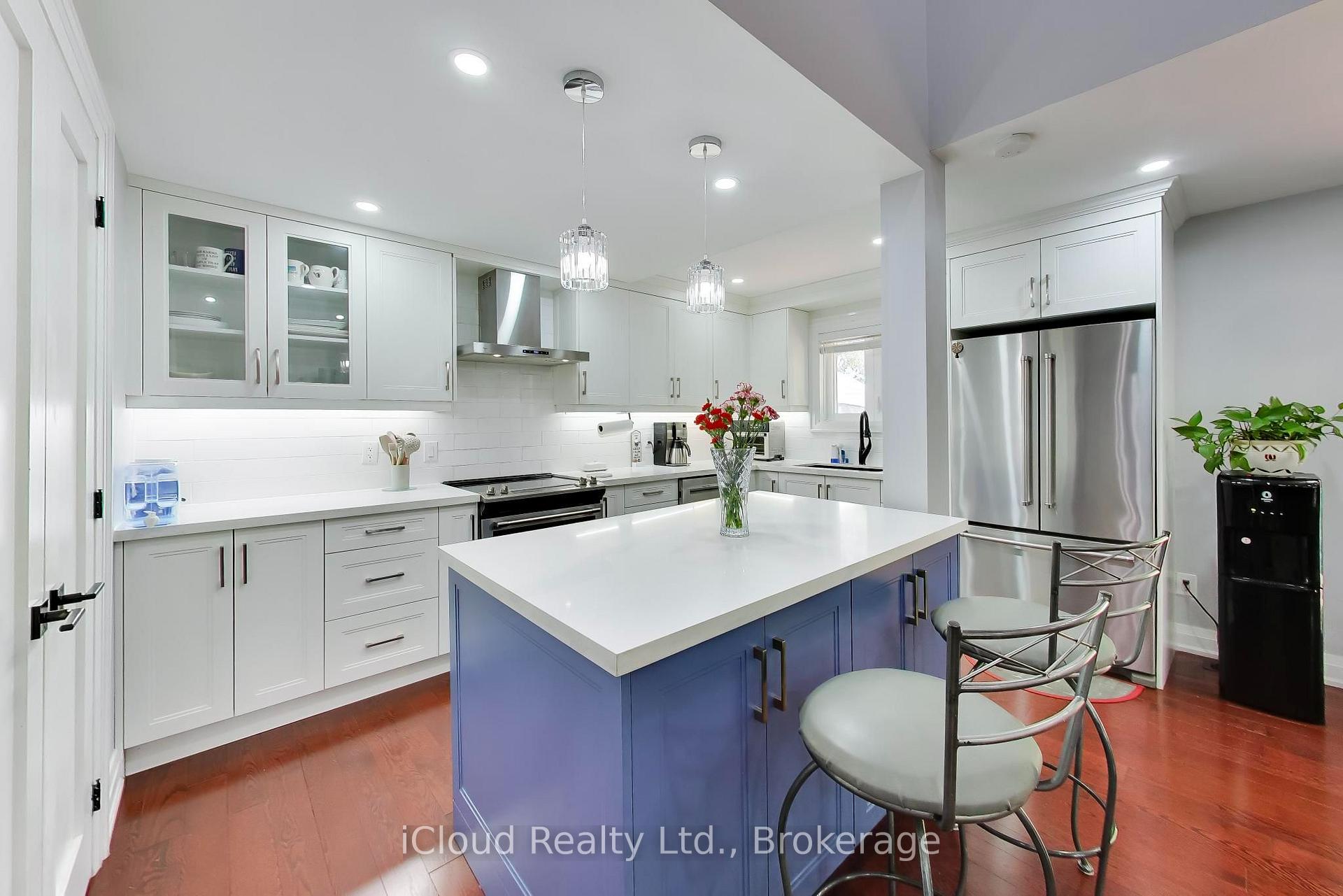 Photo 18 of 16175 Jane Street, King, Rural King — HOMEH