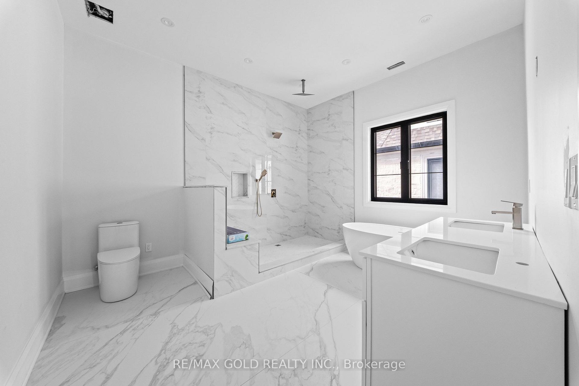 Photo 24 of 15 Mckenzie Street, Vaughan, Vaughan Grove — HOMEH