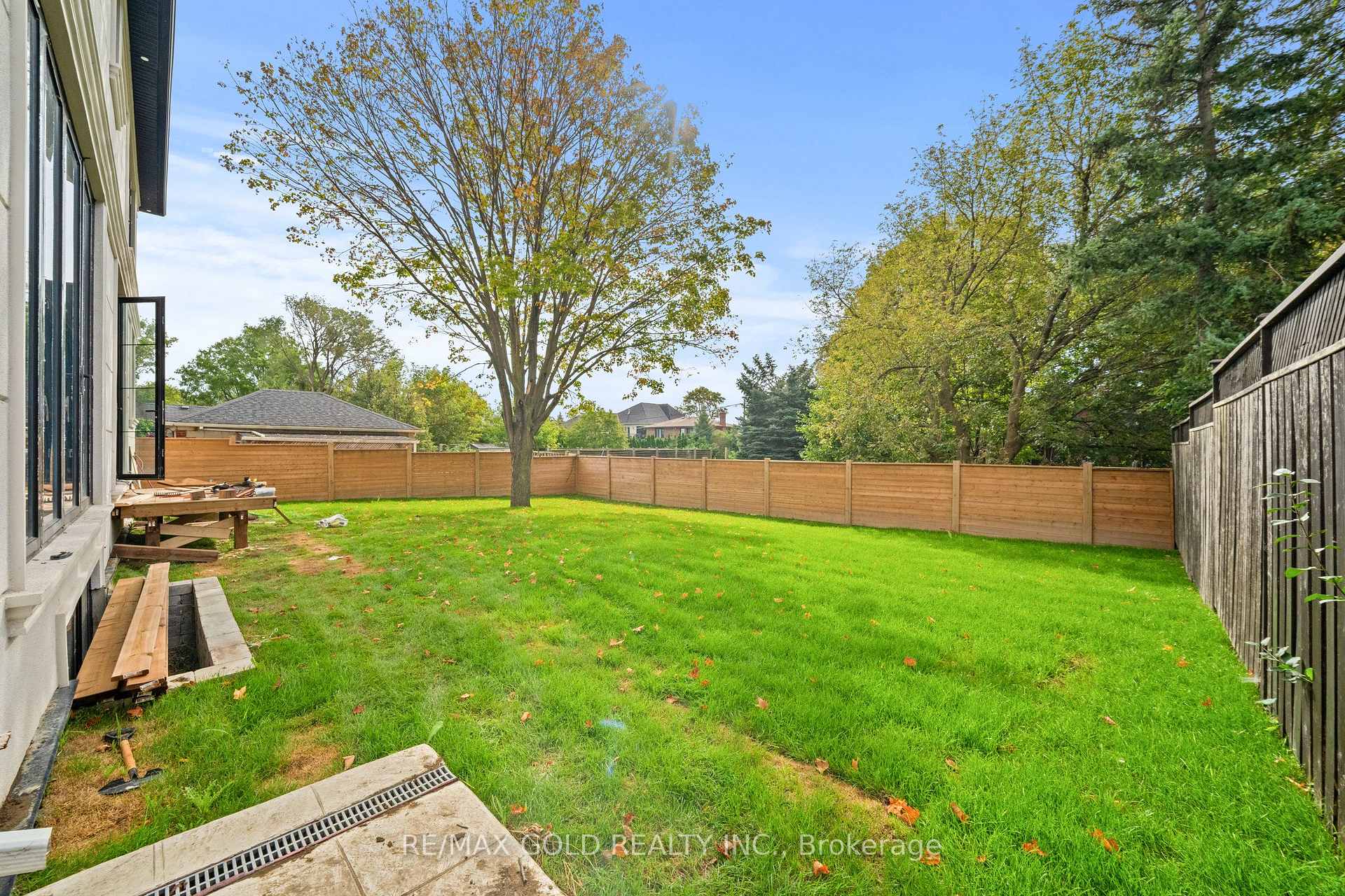 Photo 30 of 15 Mckenzie Street, Vaughan, Vaughan Grove — HOMEH
