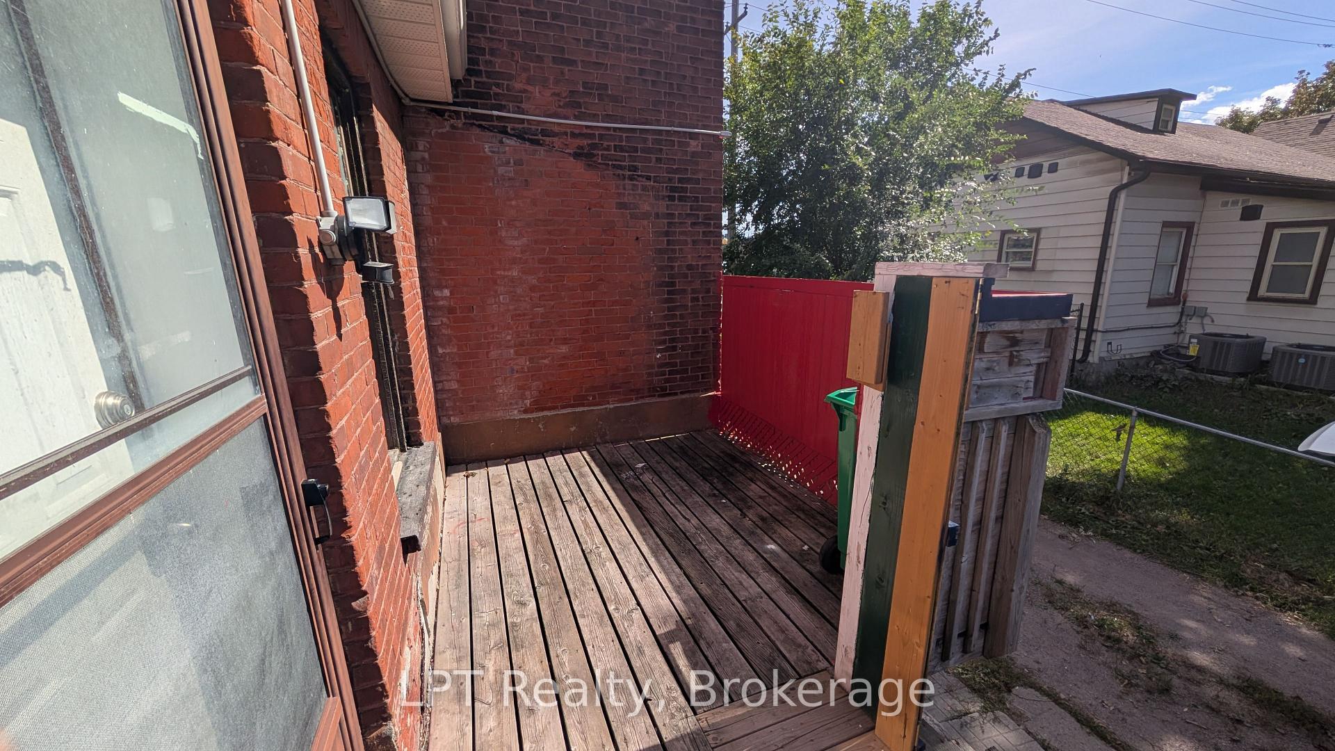 Photo 20 of 265 Bethune Street, Peterborough, Town Ward 3 — HOMEH