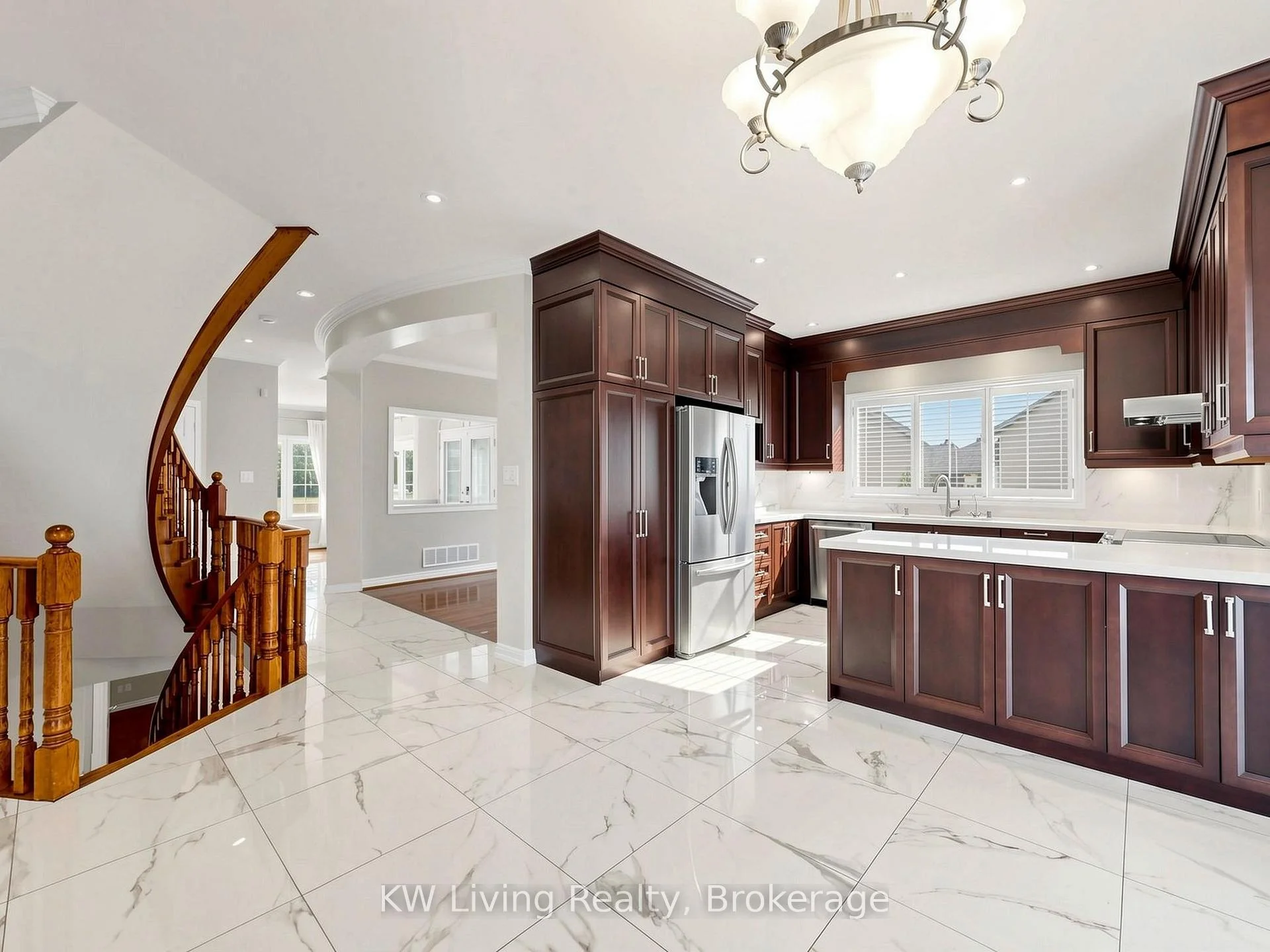 Photo 13 of 2 Littleleaf Crescent, Markham, Legacy — HOMEH