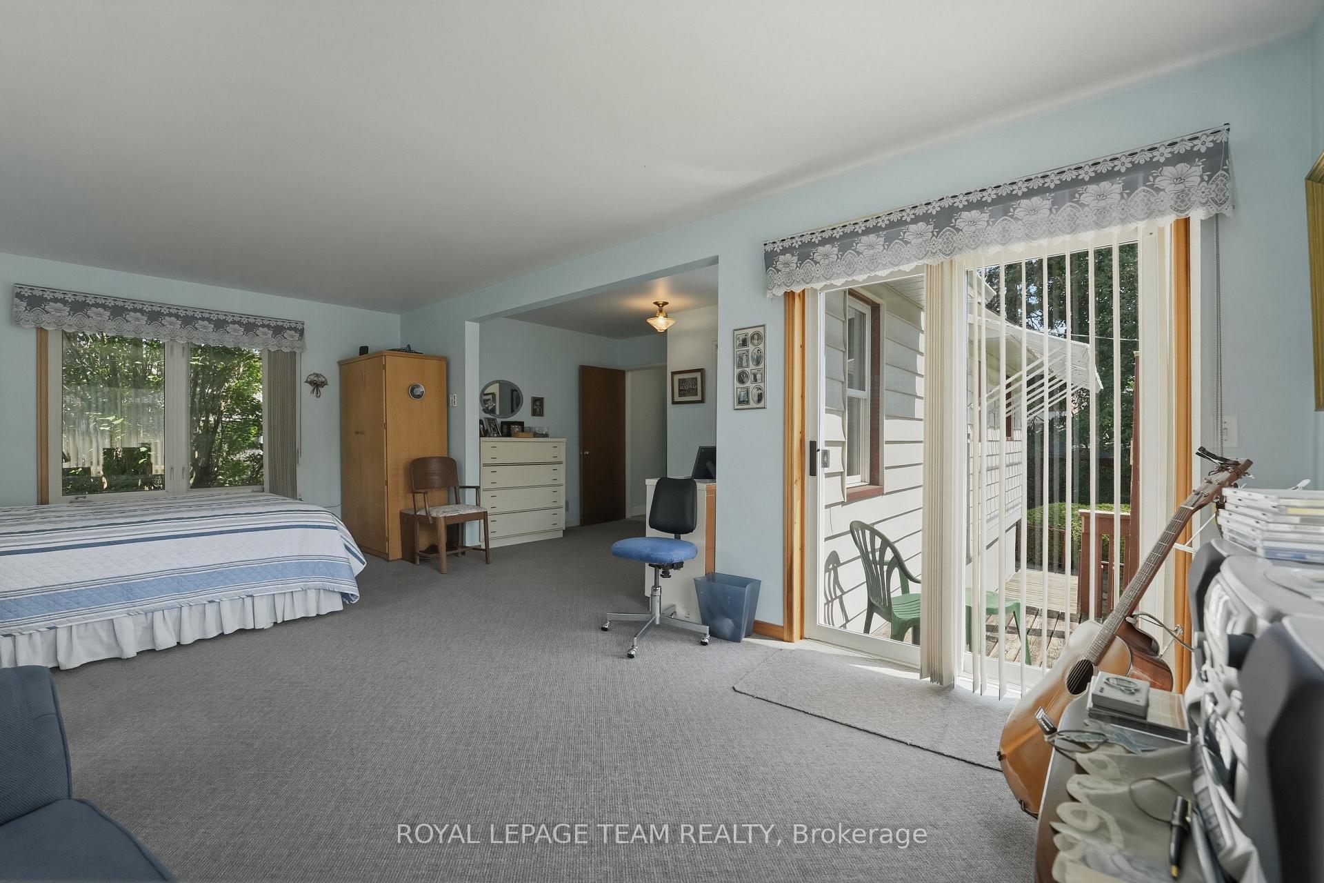 Photo 16 of 84 Rita Avenue, Ottawa, Meadowlands/St. Claire Gardens — HOMEH
