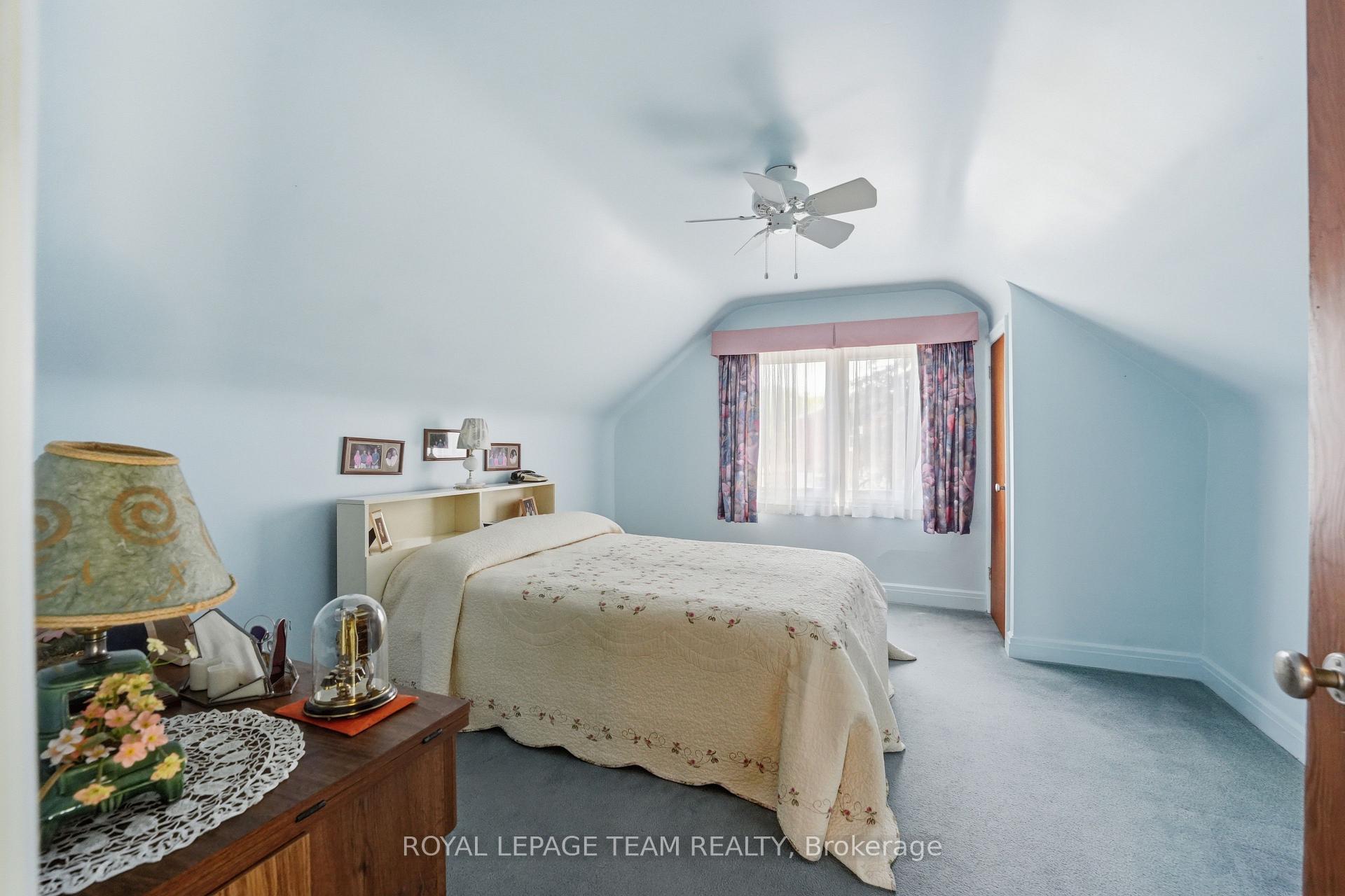 Photo 21 of 84 Rita Avenue, Ottawa, Meadowlands/St. Claire Gardens — HOMEH