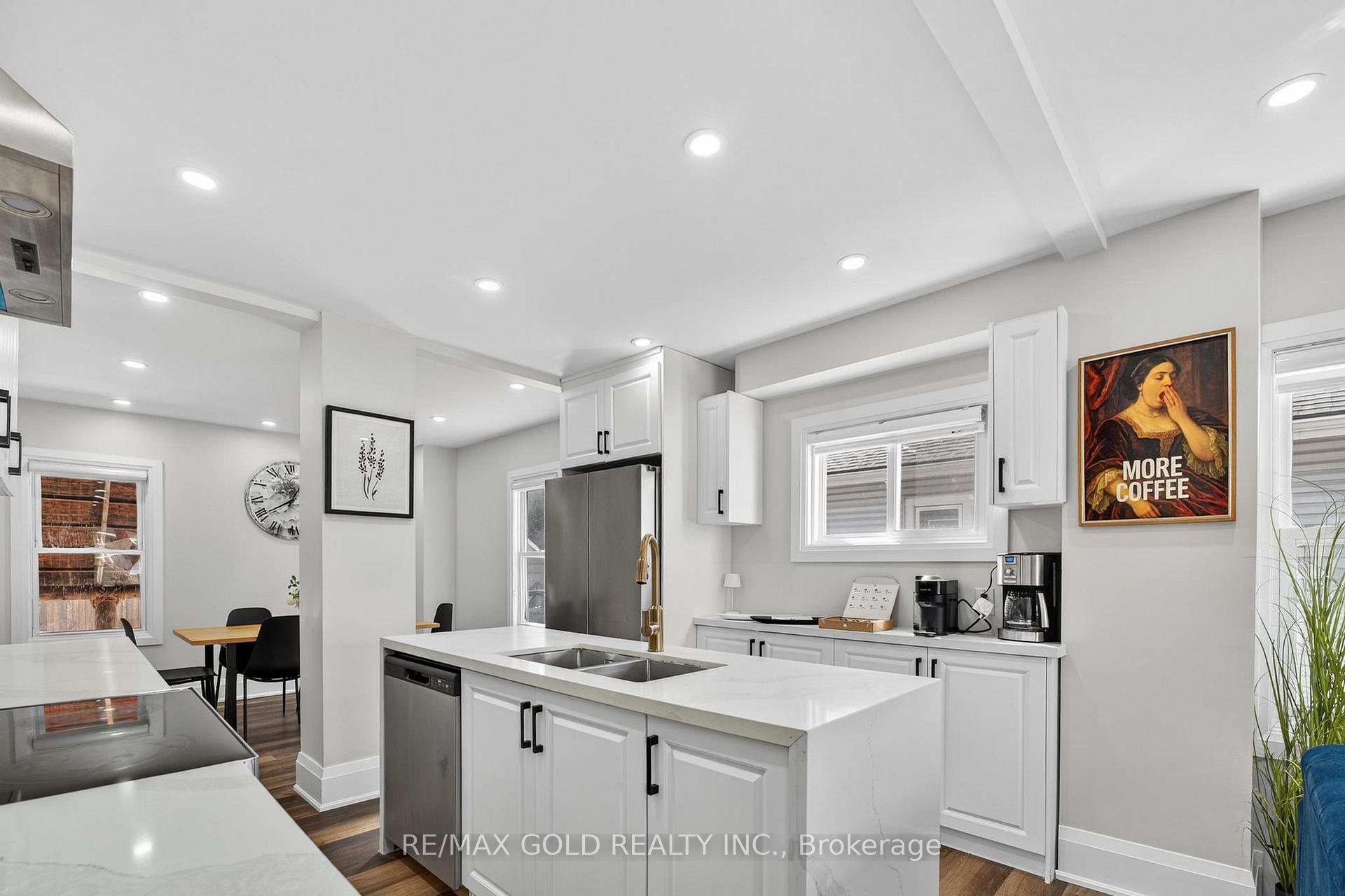 Photo 14 of 3 Wardrope Avenue, Hamilton, Stoney Creek — HOMEH