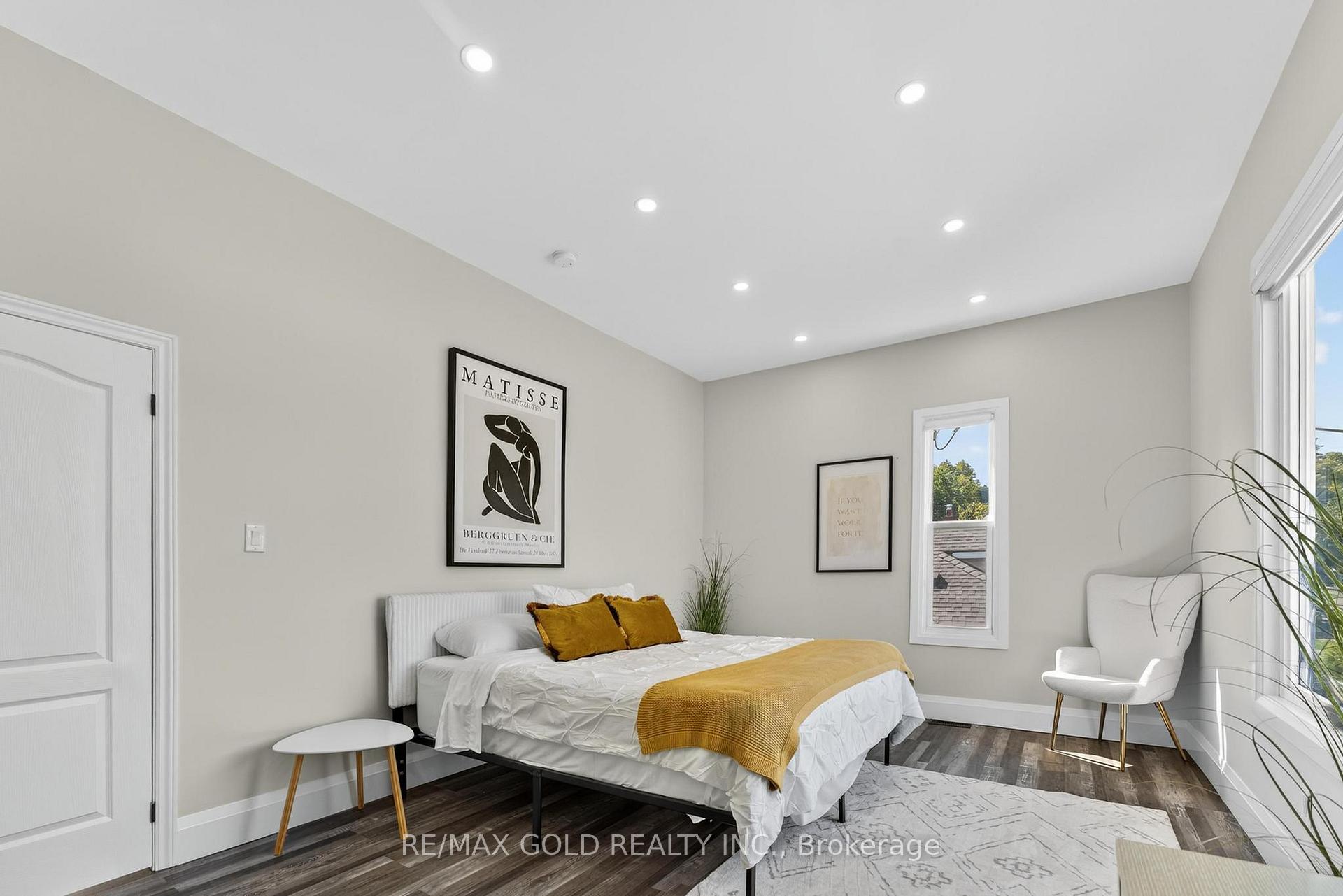 Photo 28 of 3 Wardrope Avenue, Hamilton, Stoney Creek — HOMEH