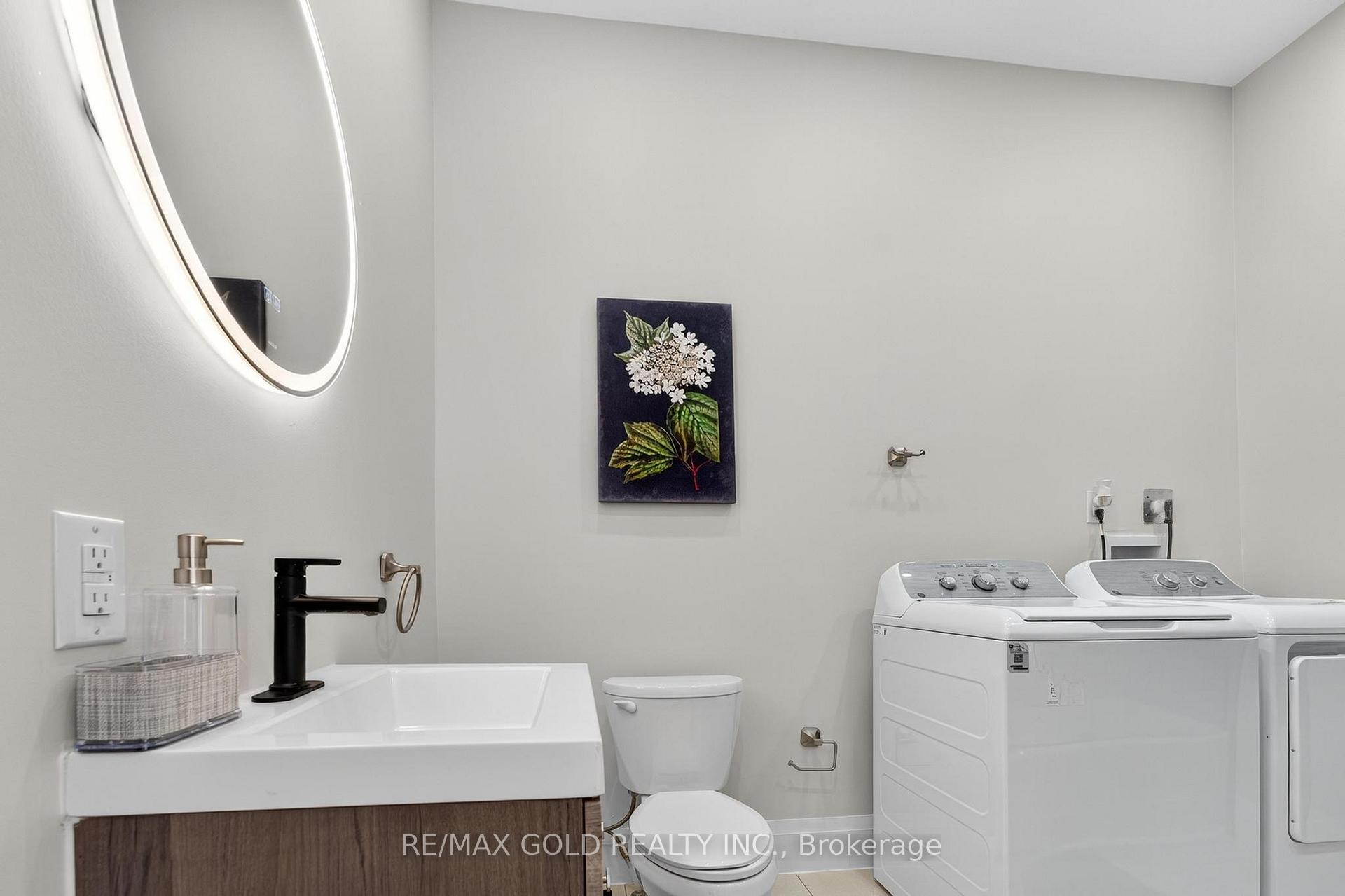 Photo 38 of 3 Wardrope Avenue, Hamilton, Stoney Creek — HOMEH
