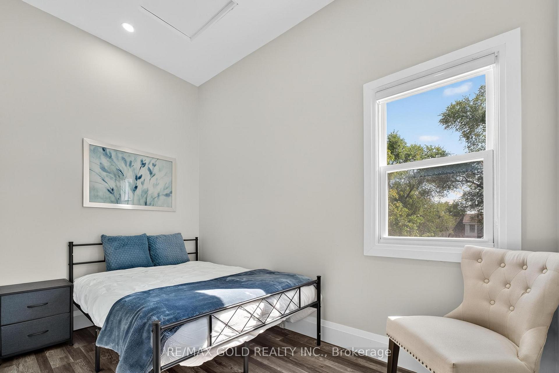 Photo 40 of 3 Wardrope Avenue, Hamilton, Stoney Creek — HOMEH
