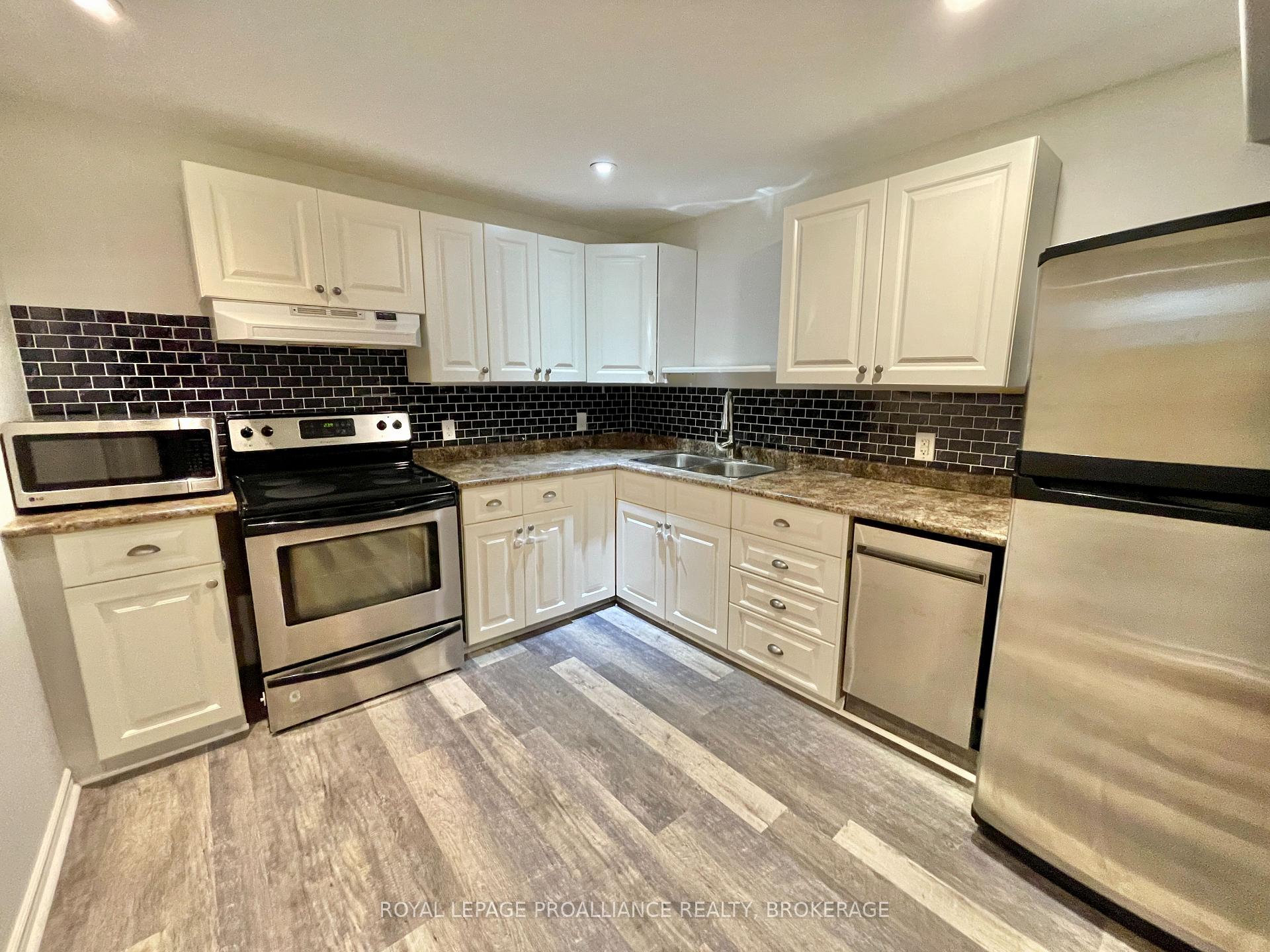 Photo 18 of 271 Chelsea Road, Kingston, City SouthWest — HOMEH