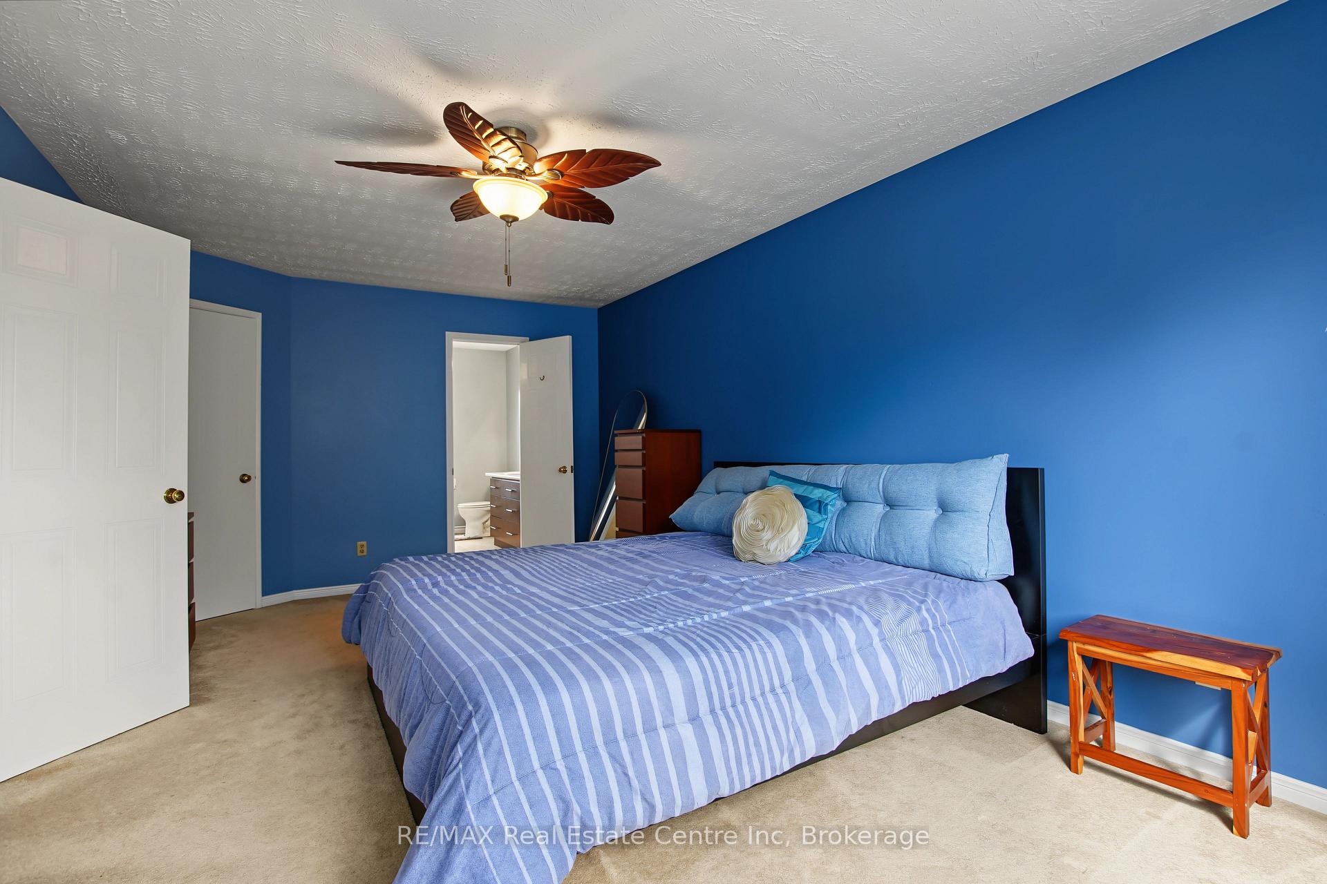 Photo 23 of 71 Linda Drive, Cambridge, Silver Heights — HOMEH