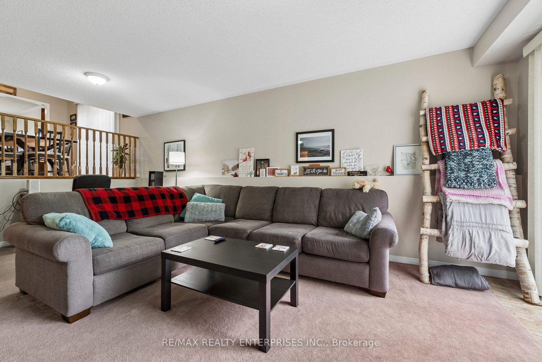 Photo 7 of 1621 Northfield Avenue, Oshawa, Samac — HOMEH