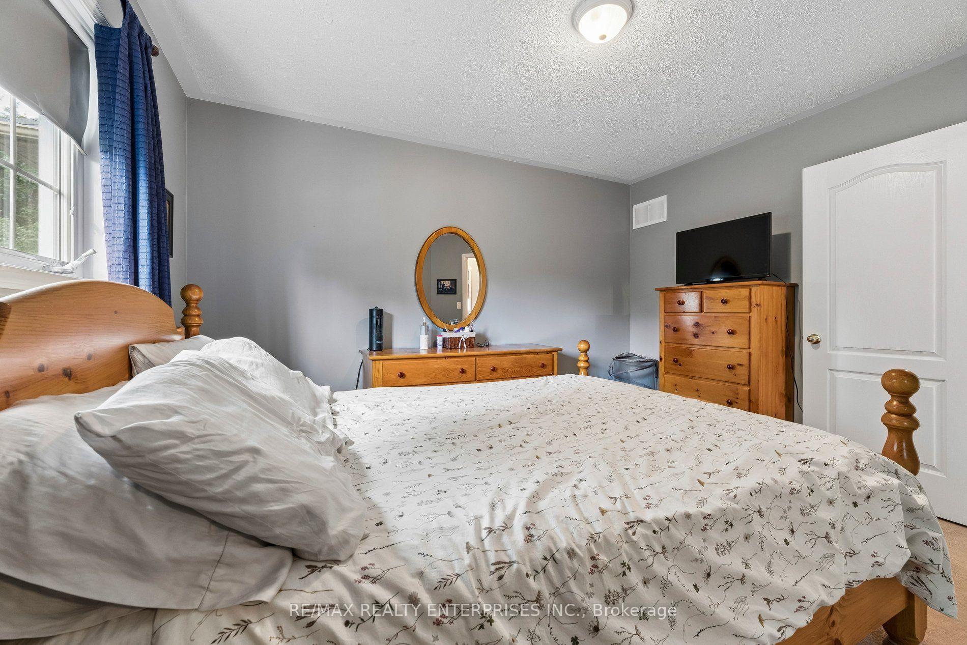Photo 25 of 1621 Northfield Avenue, Oshawa, Samac — HOMEH